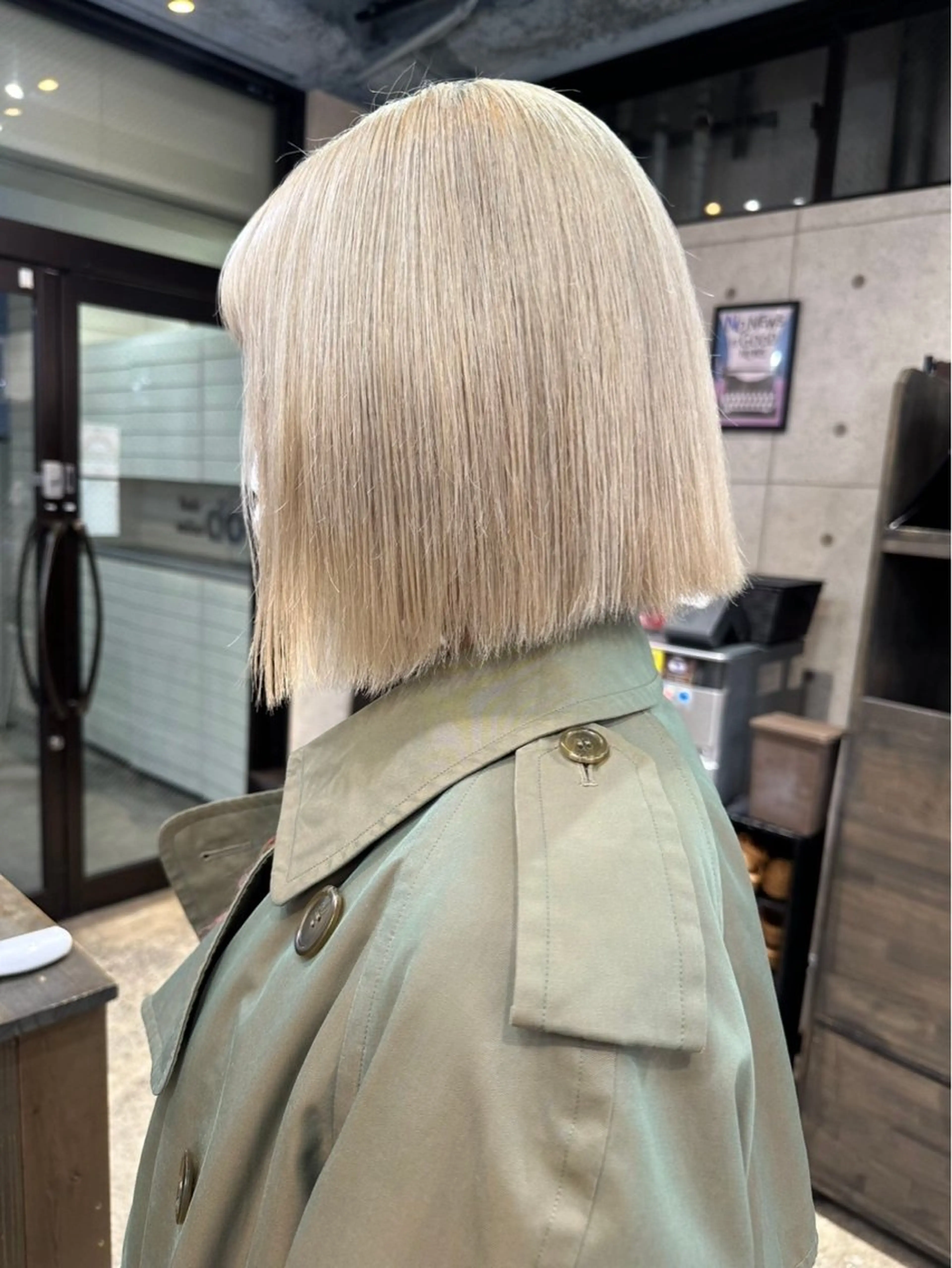 ショート カラー ハイトーンカラー ボブ hair salon dot. mooda 韓国風サロン 町田店所属・韓国風ヘア🎀🩶 /♡𝓝𝓸𝓪♡のヘアスタイル