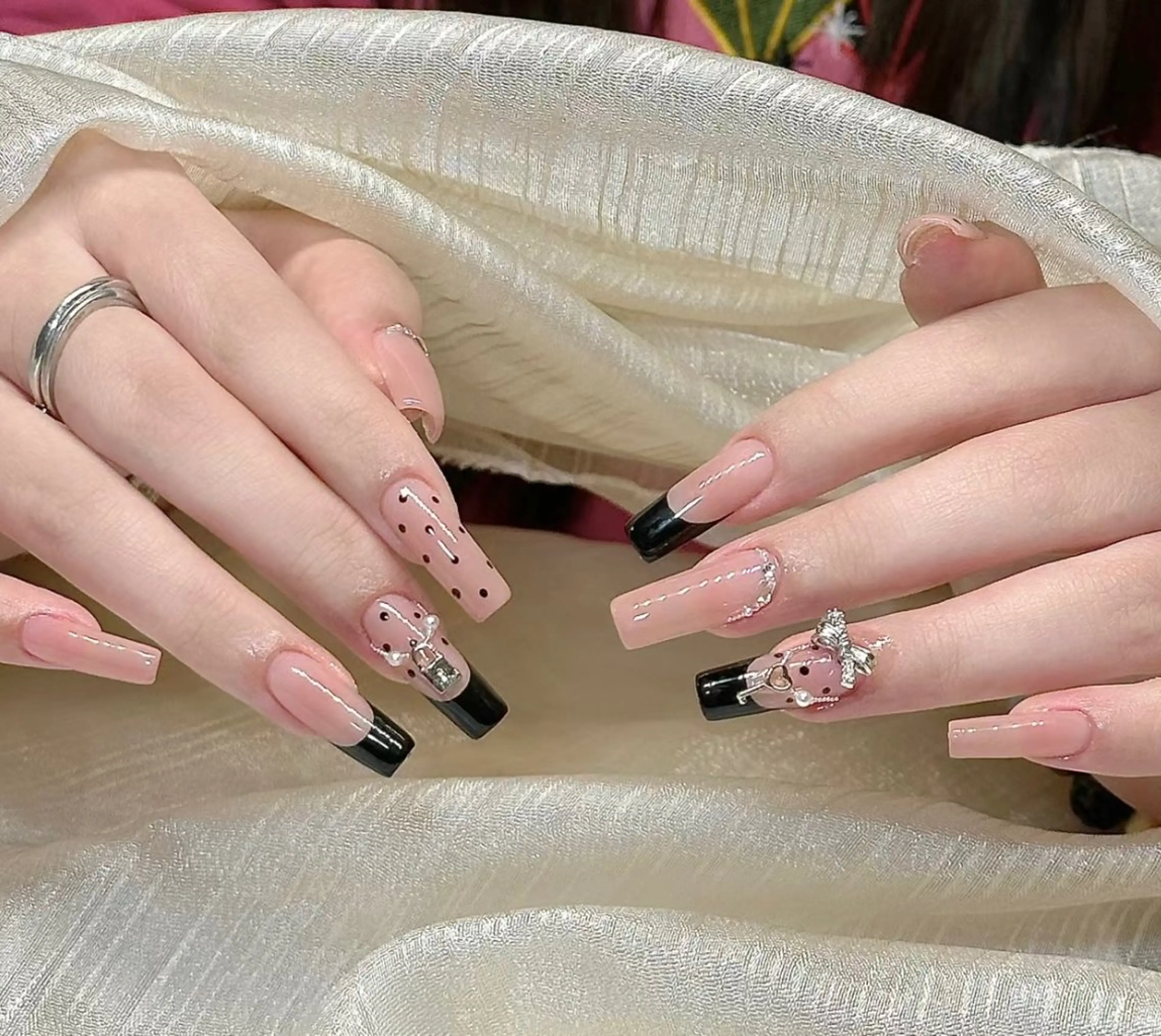 ネイル ハンドネイル 🍑 momo_nailのネイルデザイン