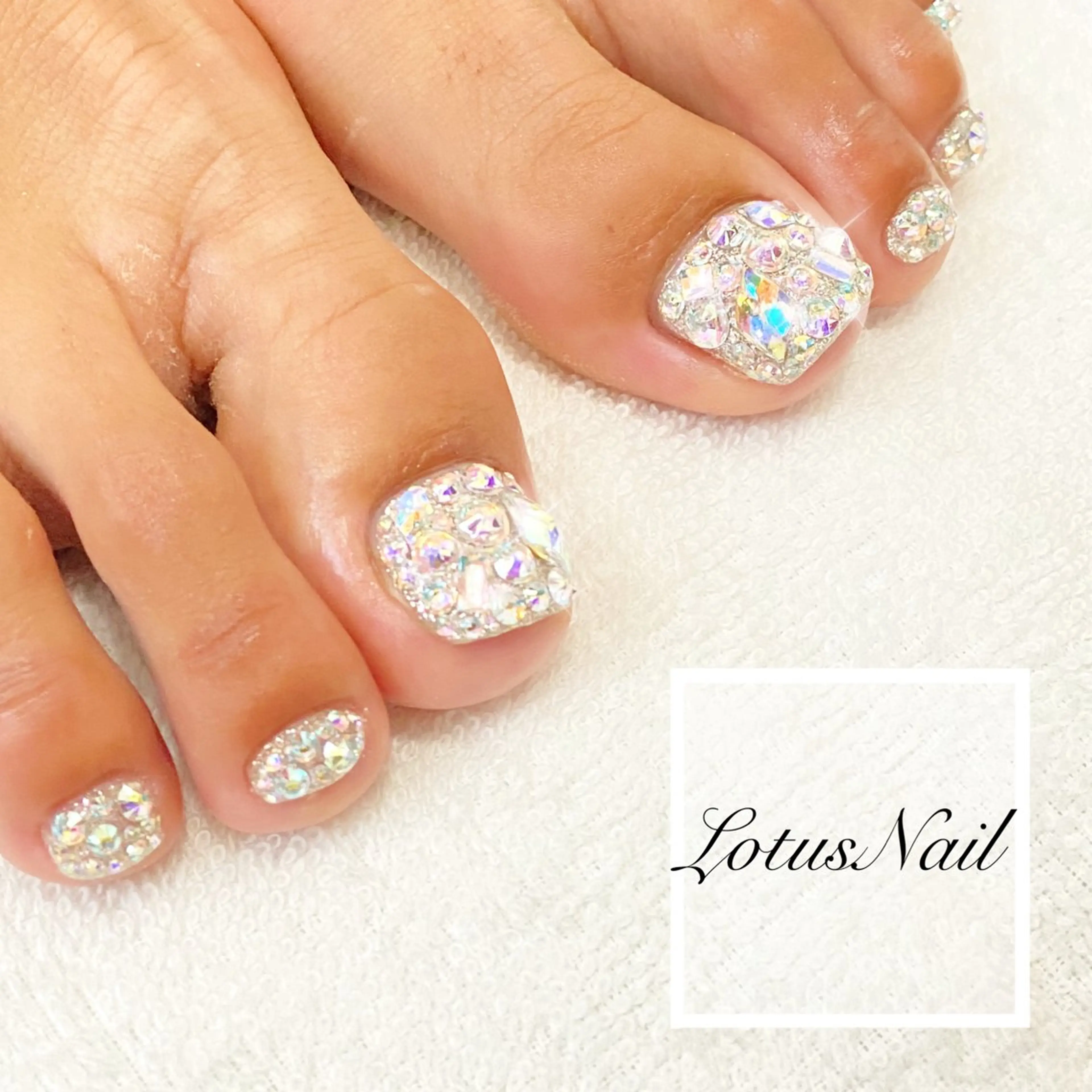 ネイル フットネイル フットネイル Lotus Nailのネイルデザイン