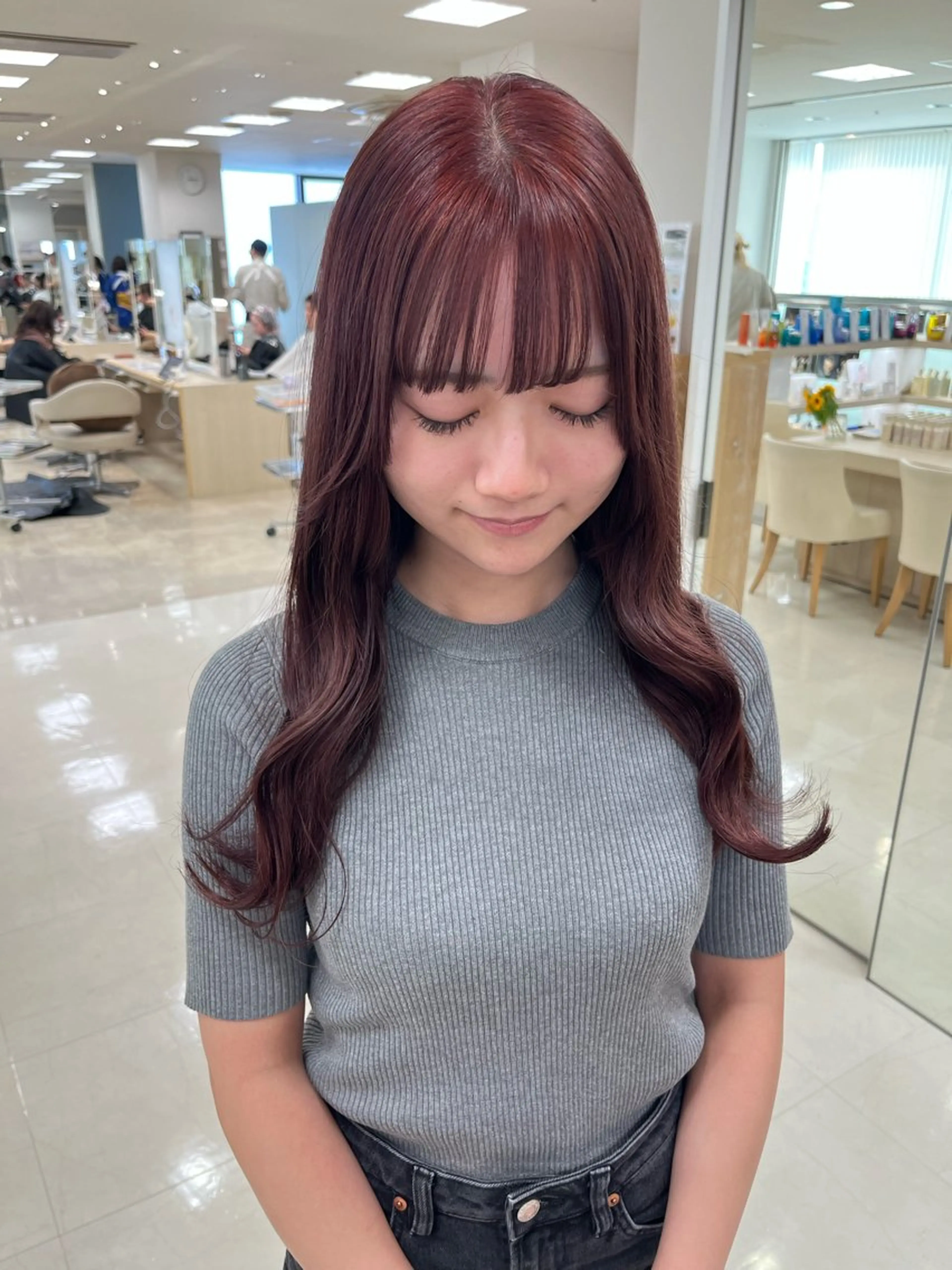セミロング カラー ヘアカラー トリートメント m i k u🕊️ 韓国レイヤー/暖色のヘアスタイル