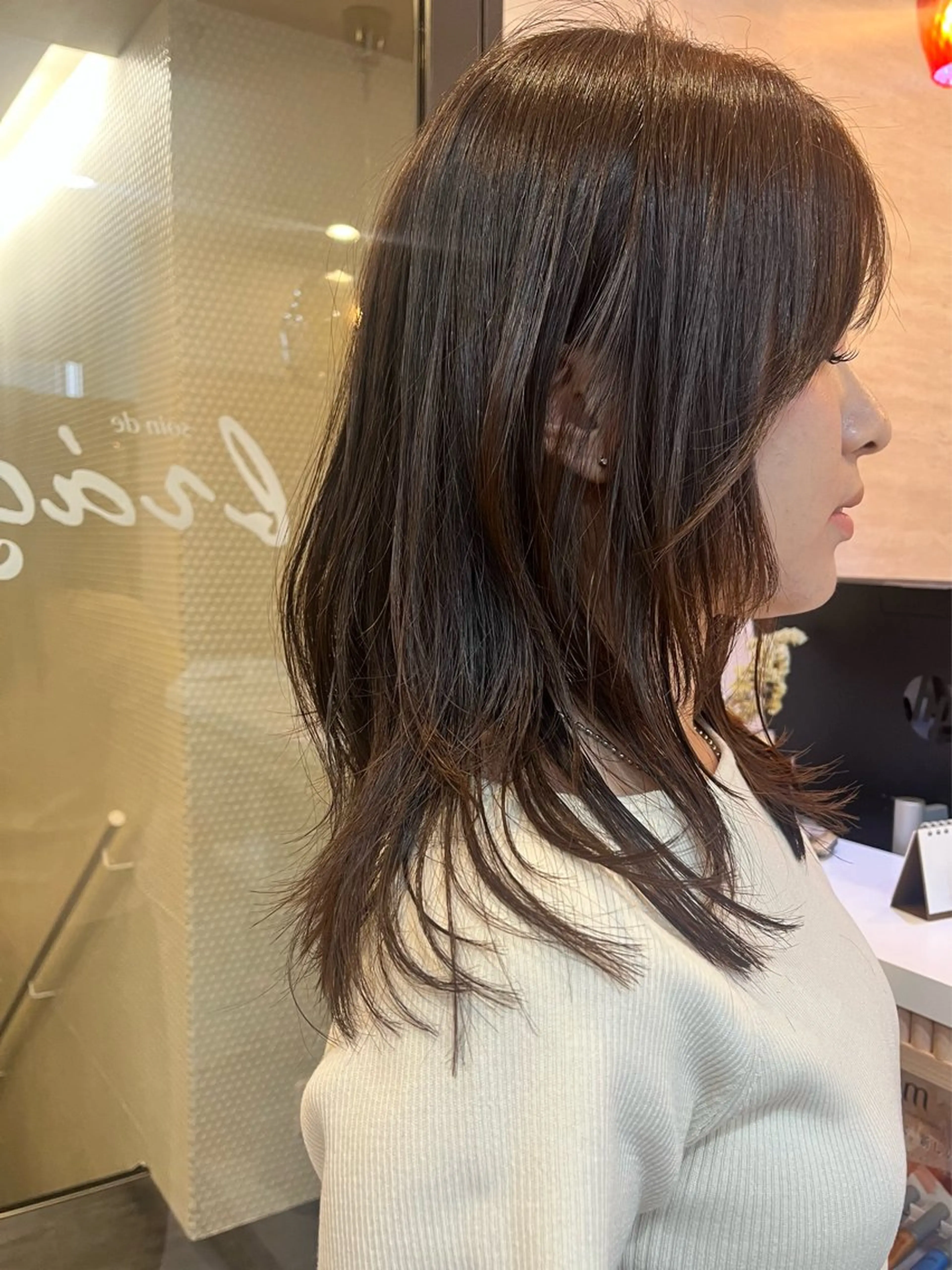 ミディアム ハッシュカット カット ヘアカラー レイヤー/暖色/ 髪質改善/永礼芳果のヘアスタイル