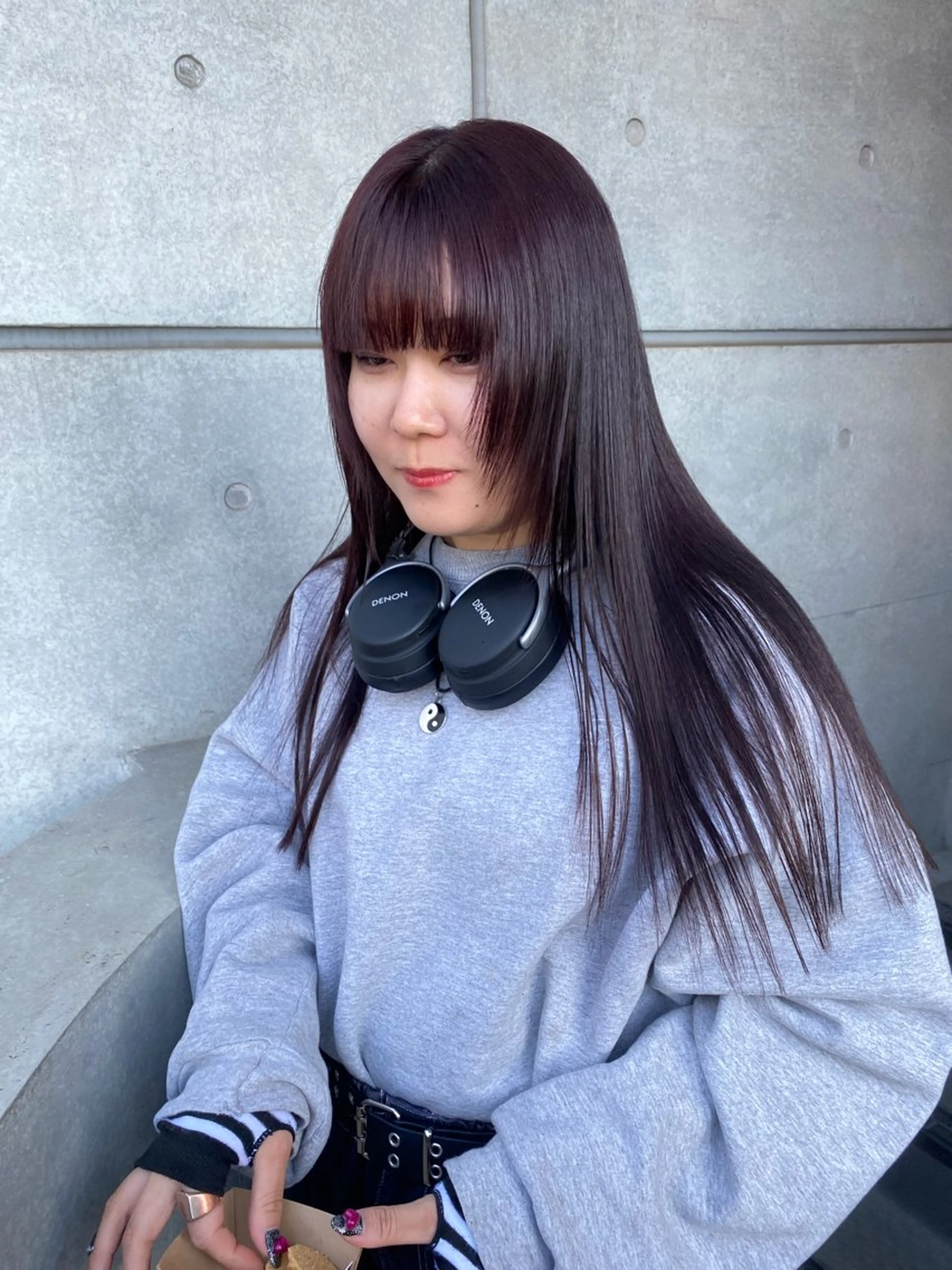 ロング カラー ヘアカラー 室谷 侑奈のヘアスタイル