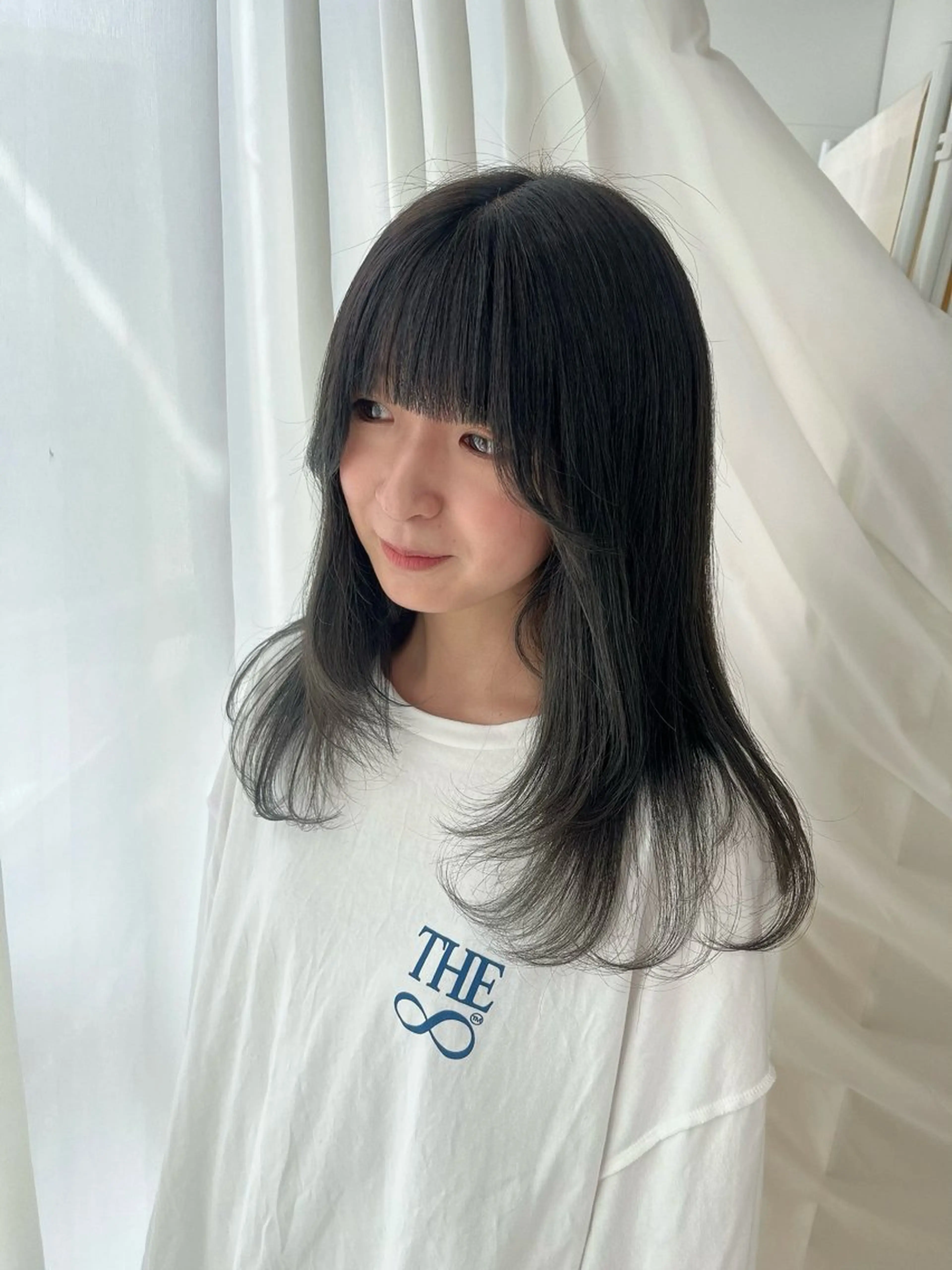 セミロング レイヤーカット りおな/エクステ /ミルクティーカラーのヘアスタイル