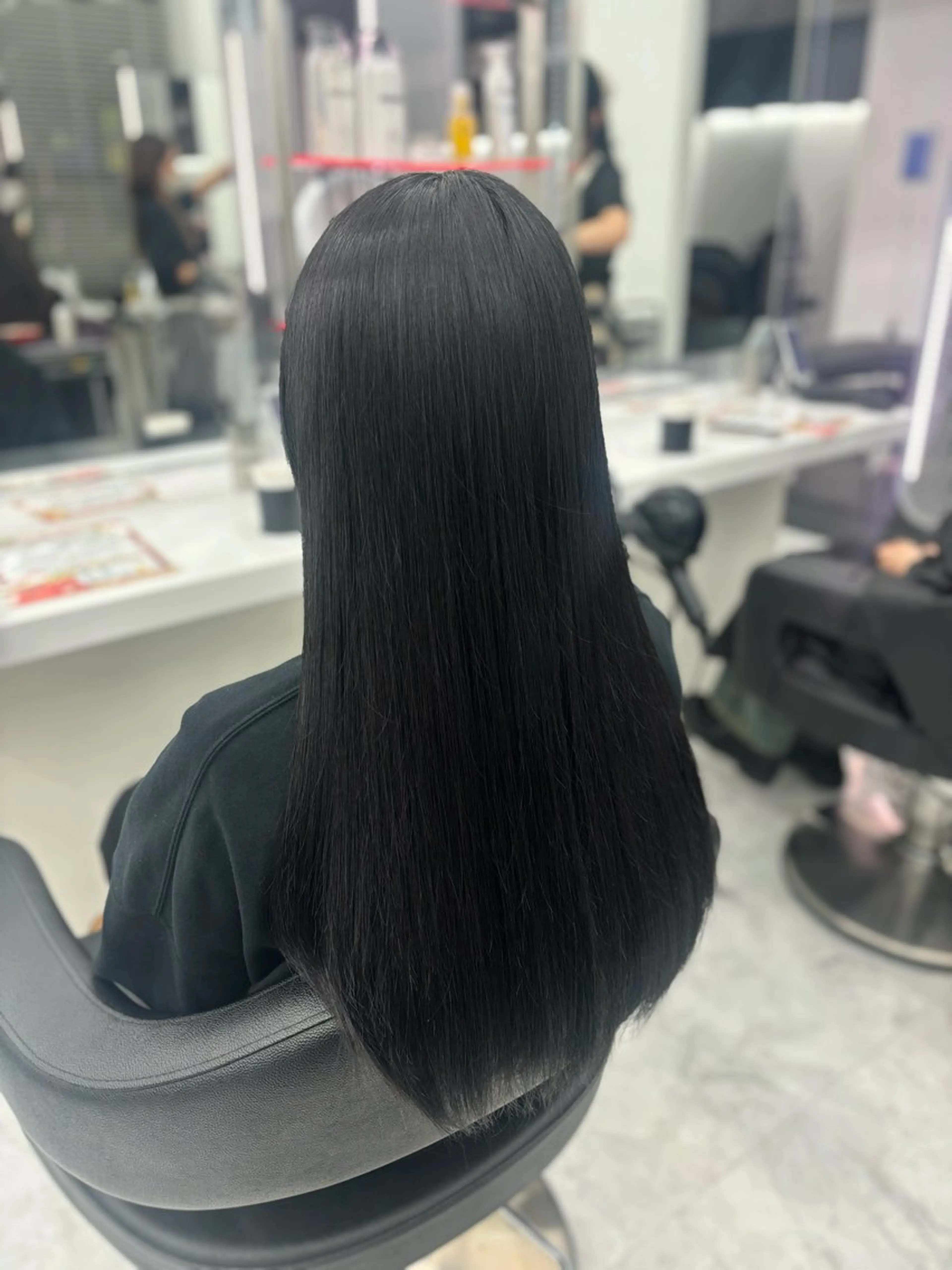 ロング カラー ヘアカラー トリートメント 🤍レイヤー/顔周り 暖色hirari🤍のヘアスタイル