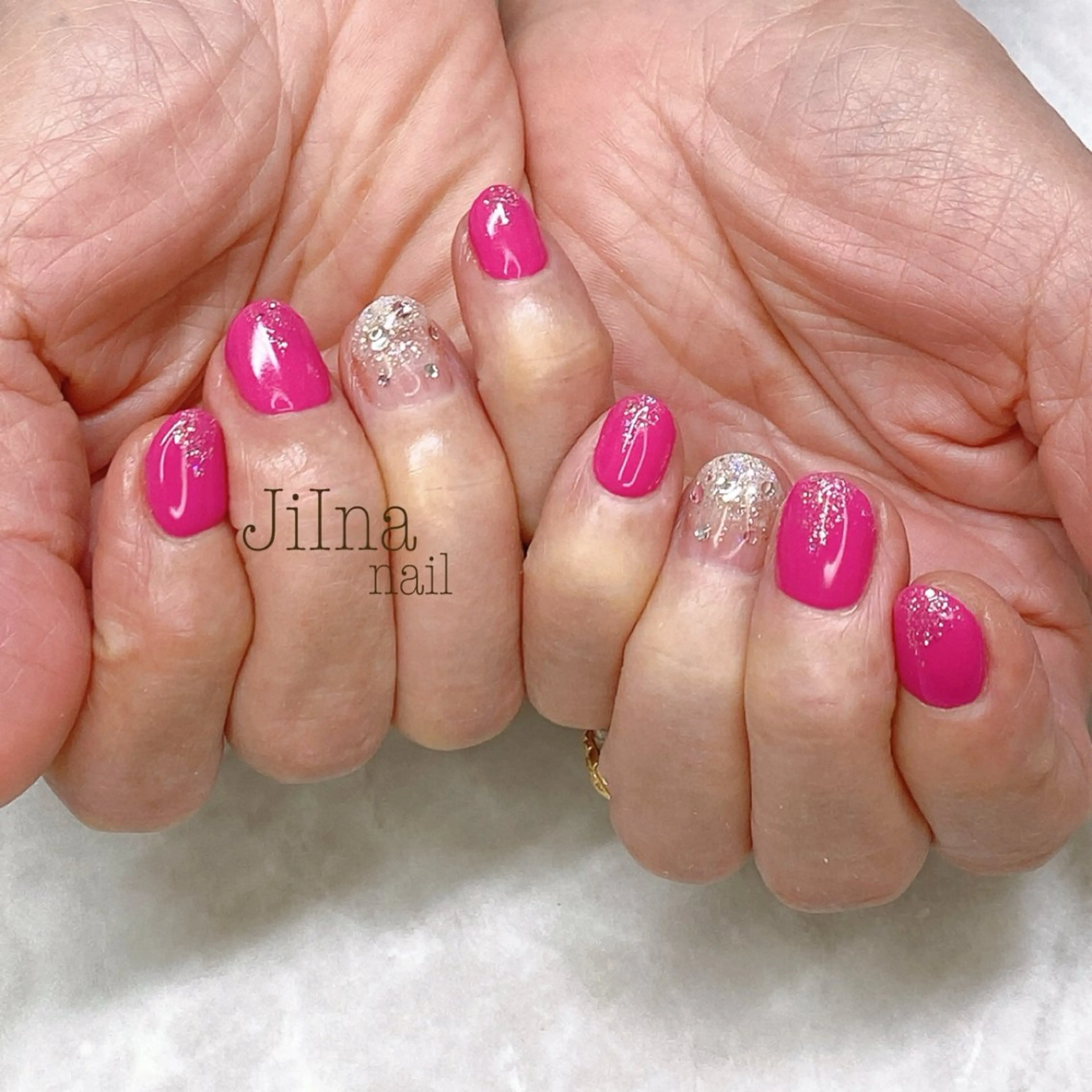 ネイル JiIna nailのネイルデザイン