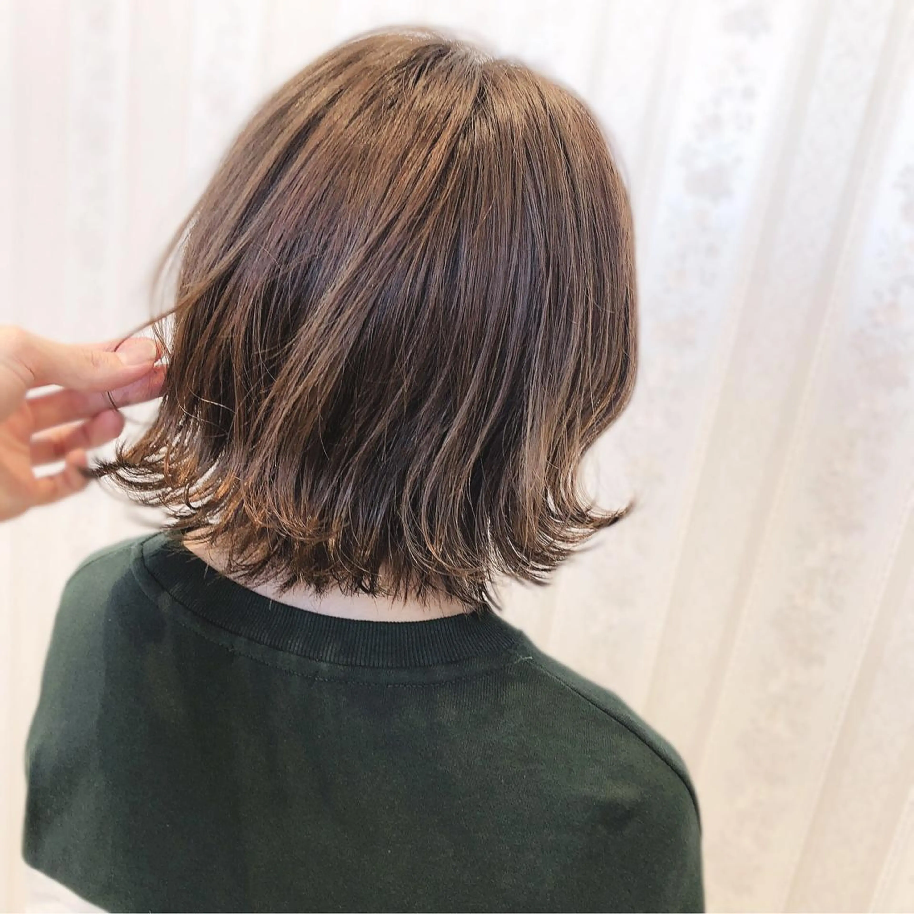 ショート カラー ダブルカラー ヘアカラー トリートメント 名畑 裕貴のヘアスタイル