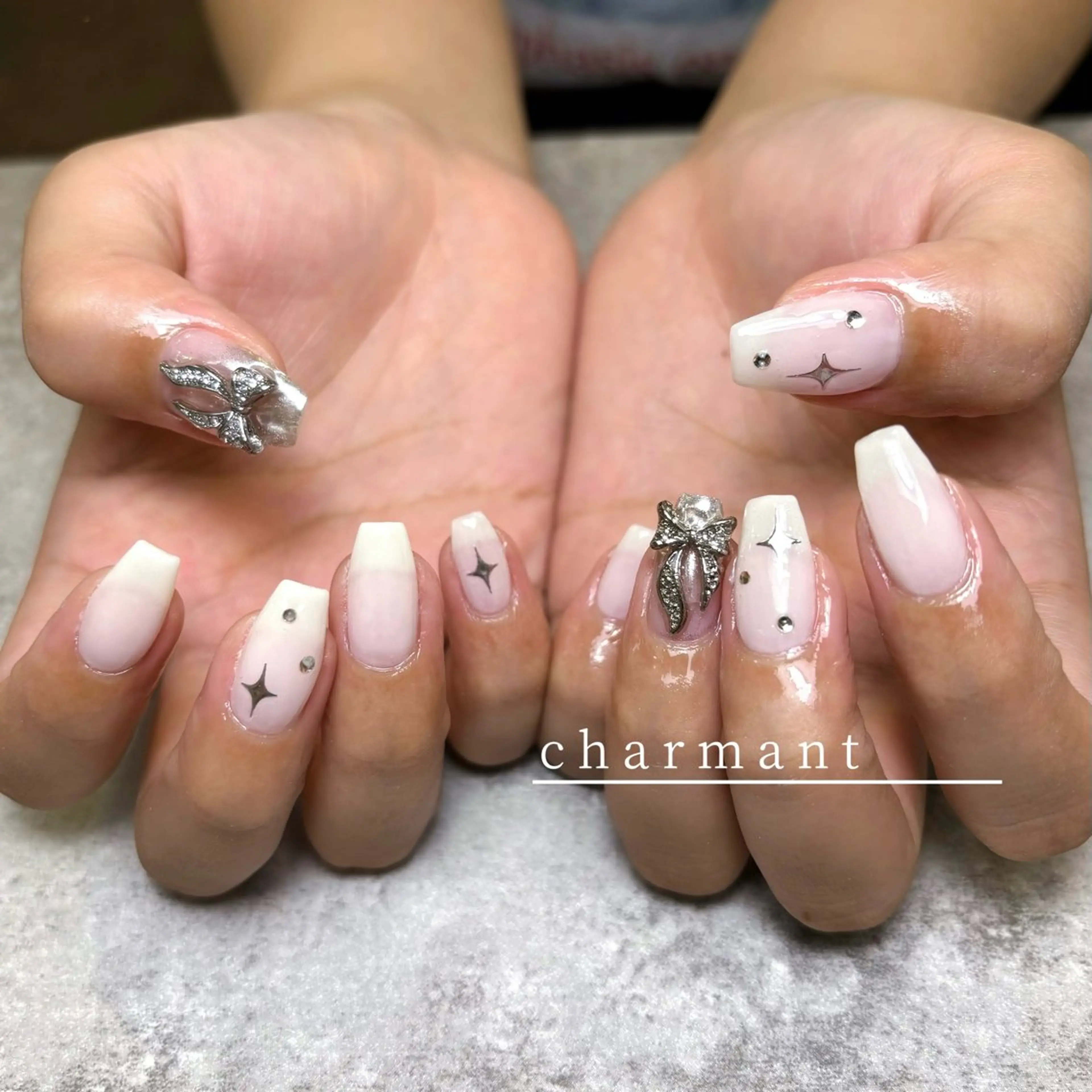 ネイル ハンドネイル charmant momokaのネイルデザイン