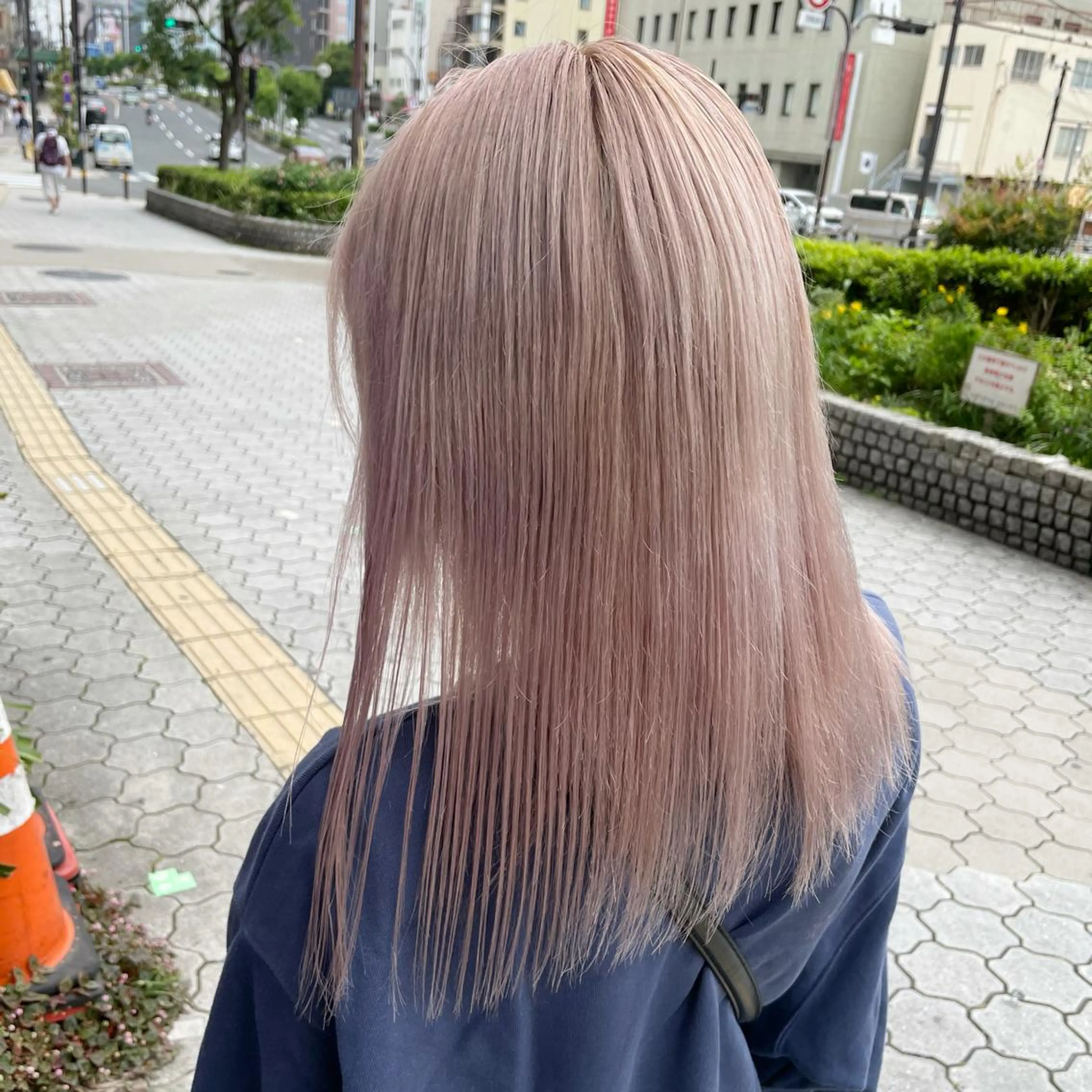 ミディアム カラー ハイトーンカラー 大阪長居🌱野見山 卓也のヘアスタイル