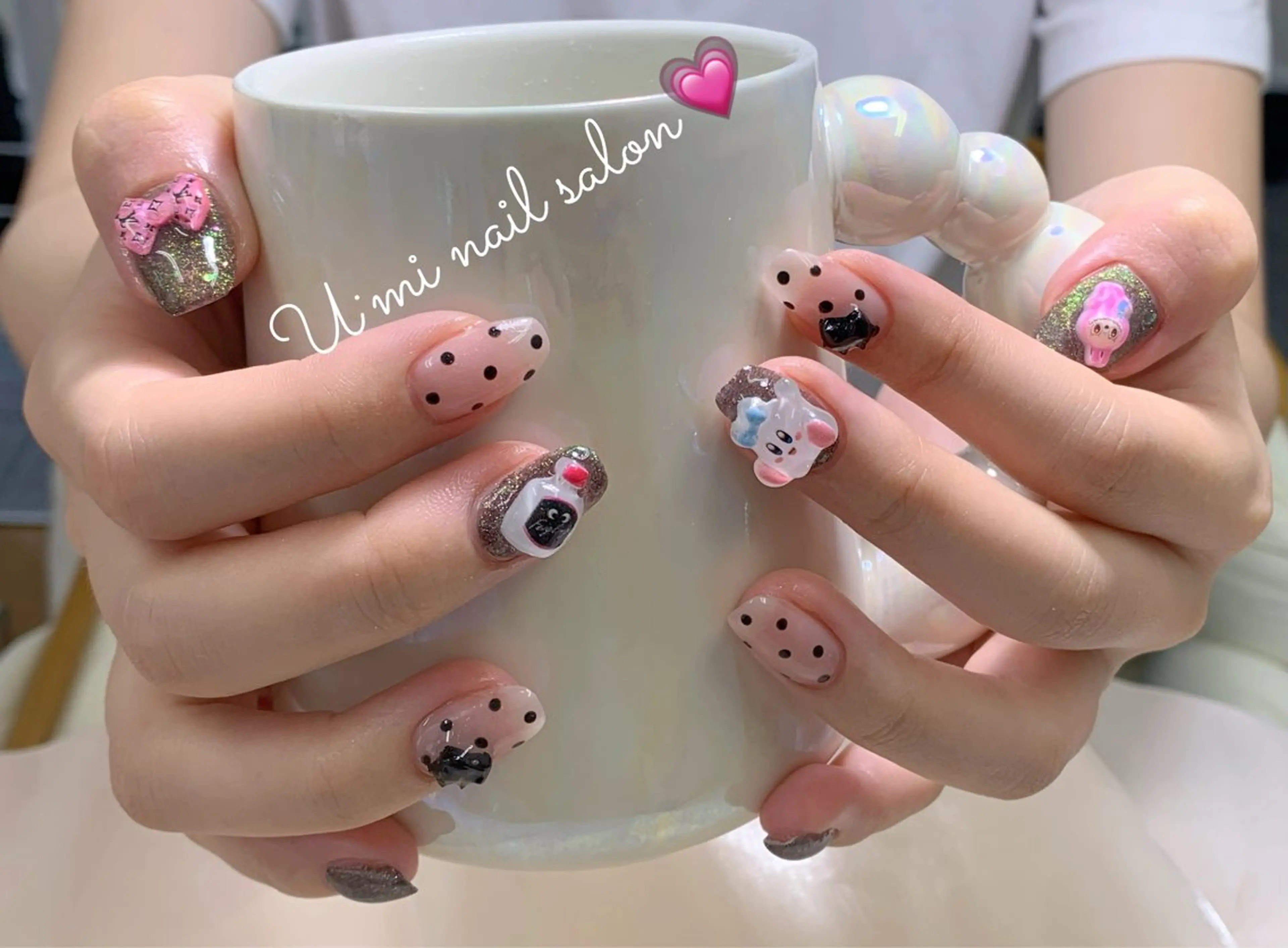 ネイル U·Mi nail salon所属・U·Mi 上野御徒町容のネイルデザイン