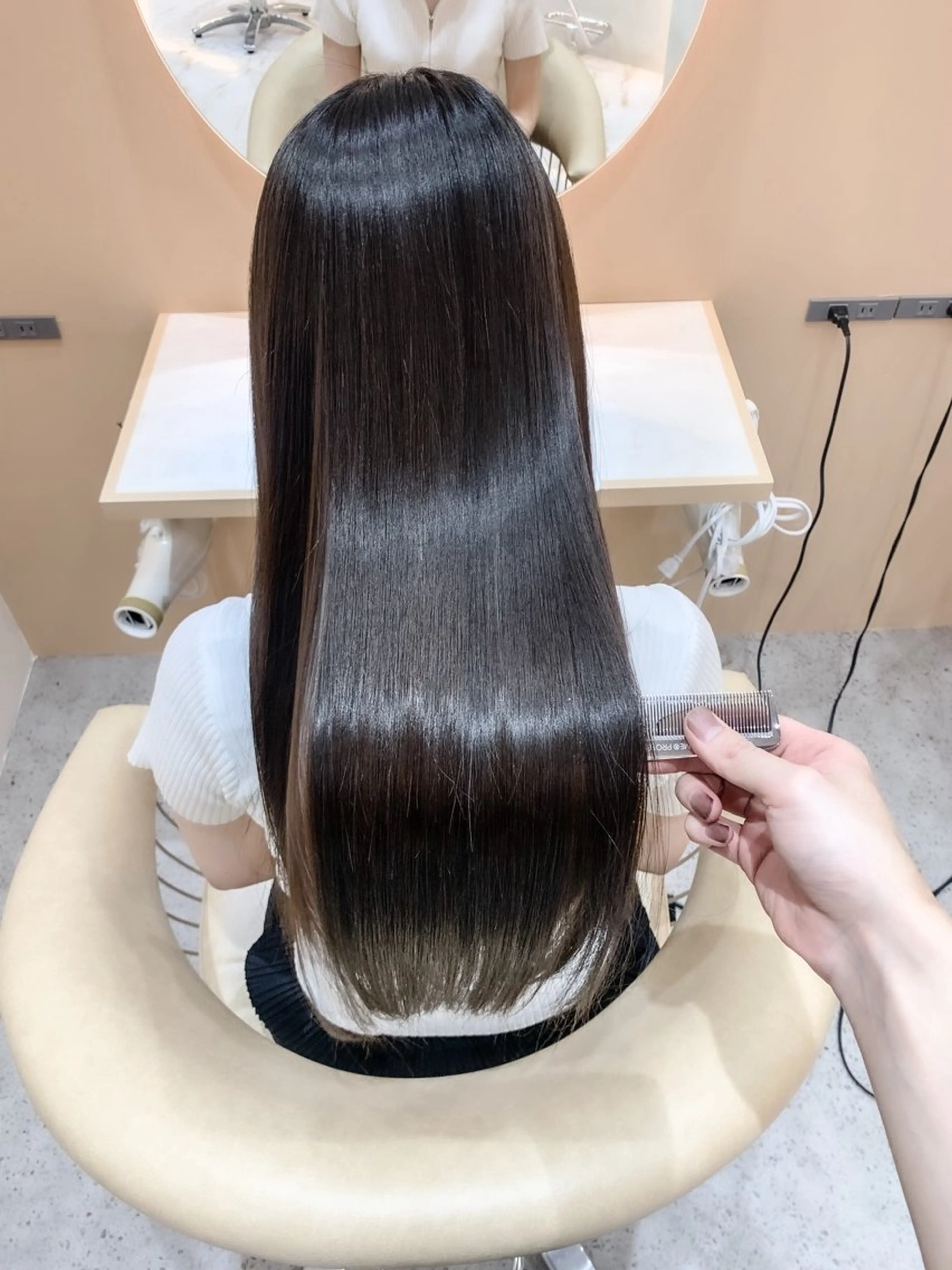 ミディアム カラー パーマ ブリーチ 縮毛矯正 ブリーチ毛もかけれる 縮毛矯正🍎カイトのヘアスタイル