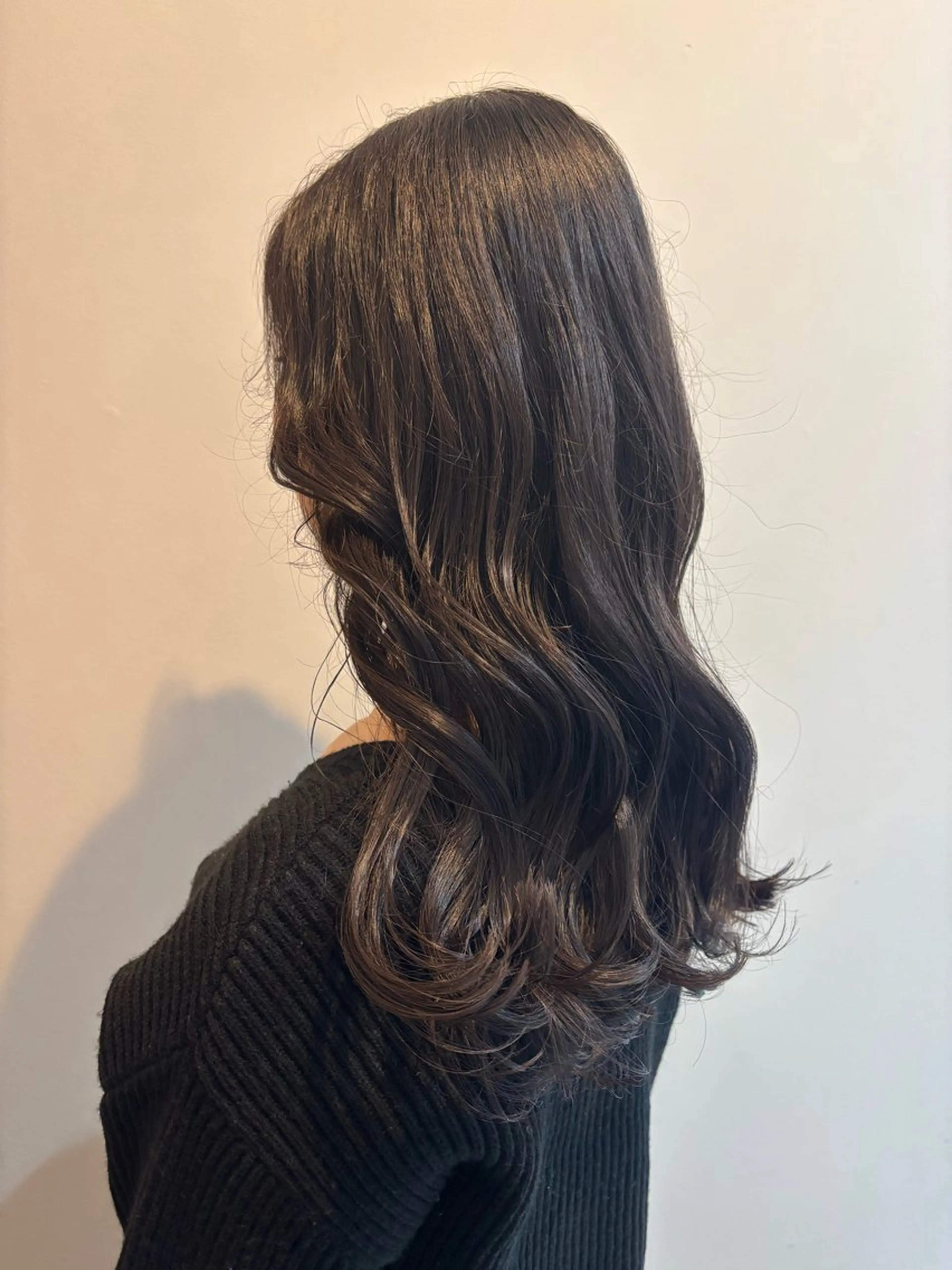 ロング カラー 横田 凜子のヘアスタイル