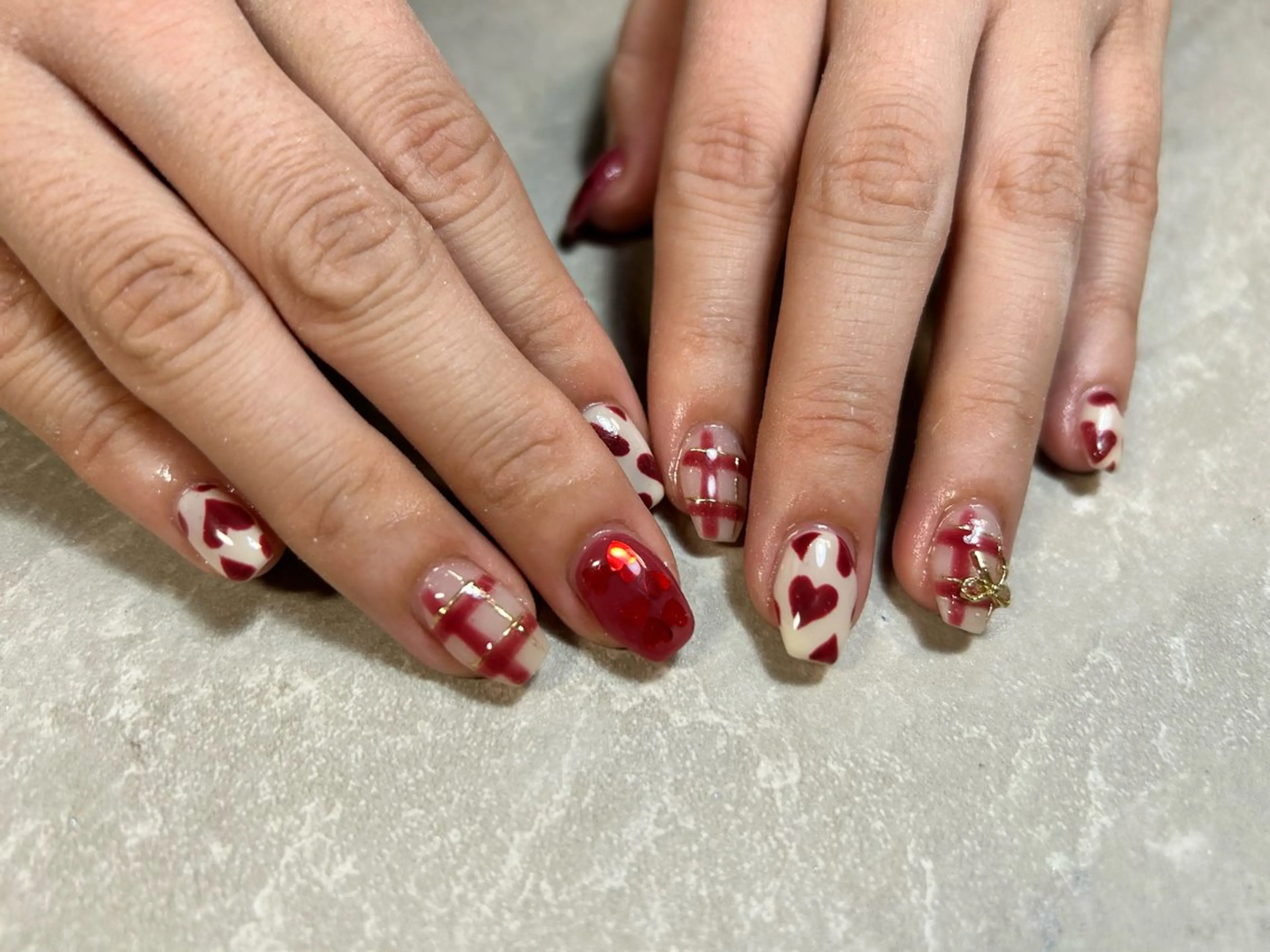 ネイル amunail所属・浦川 歩のネイルデザイン