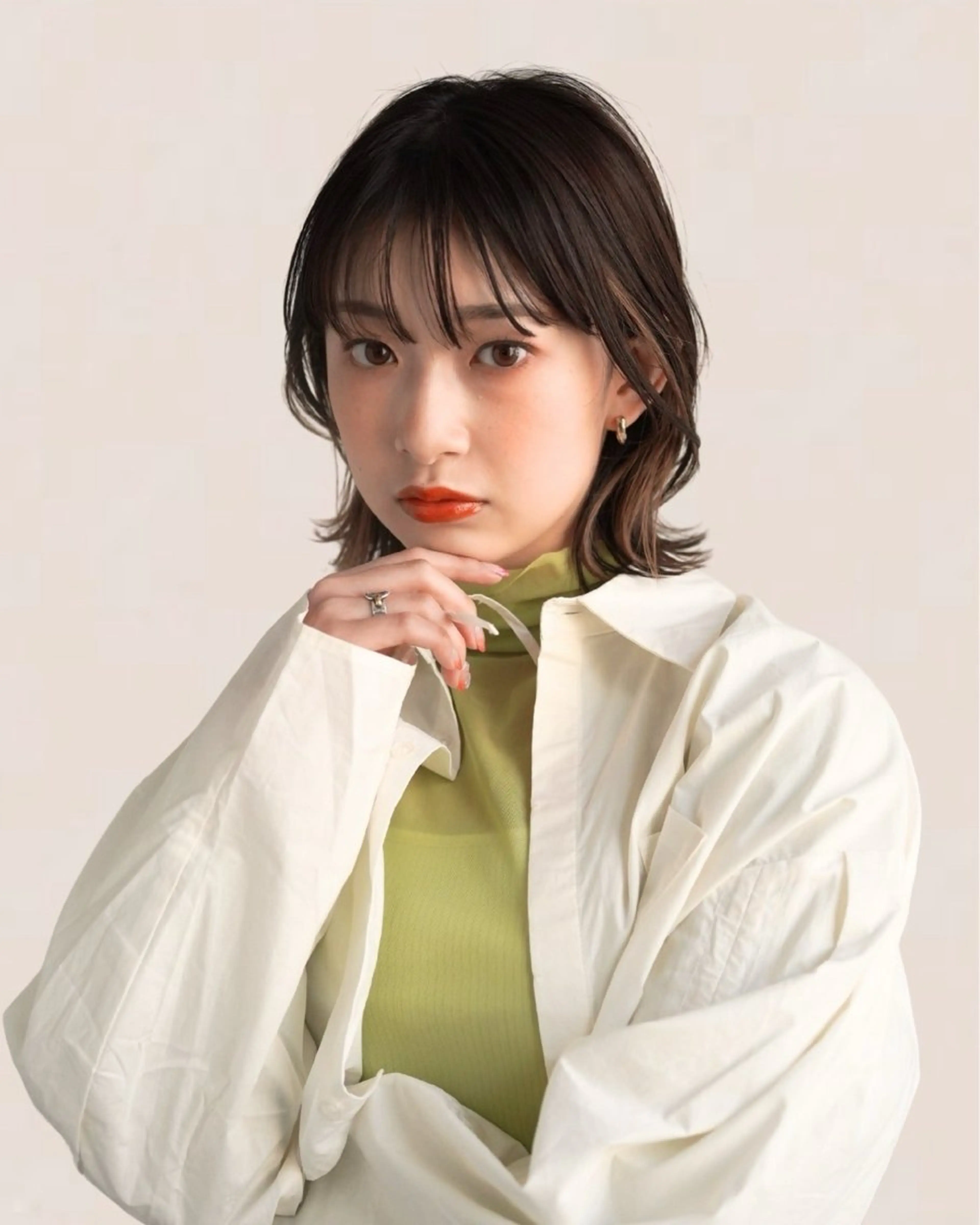 ミディアム カラー Joule 建山美友のヘアスタイル