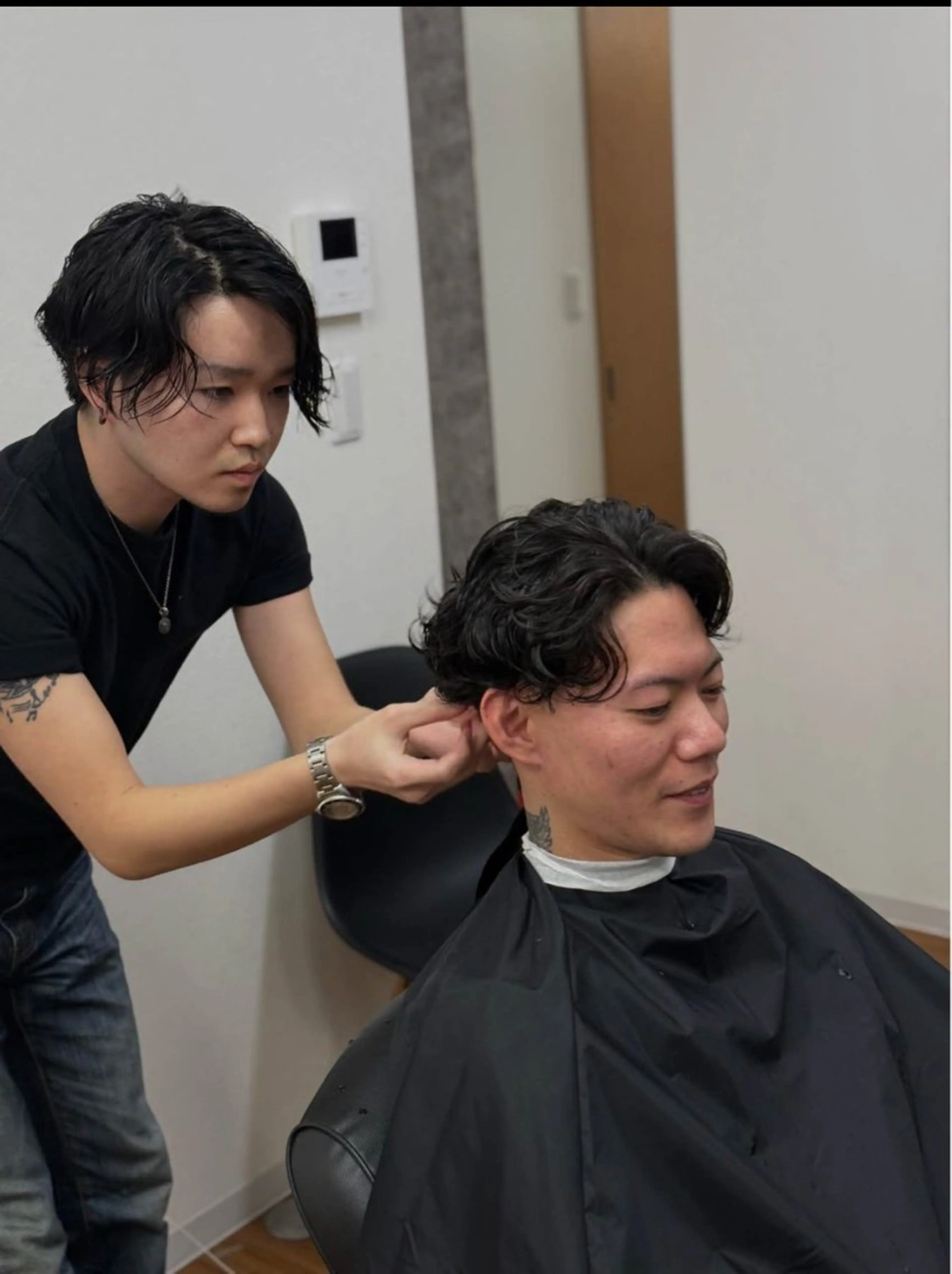 ミディアム パーマ メンズ カット パーマ ISHIZAKI Barber Shop所属・フルカワ ハルヒのヘアスタイル