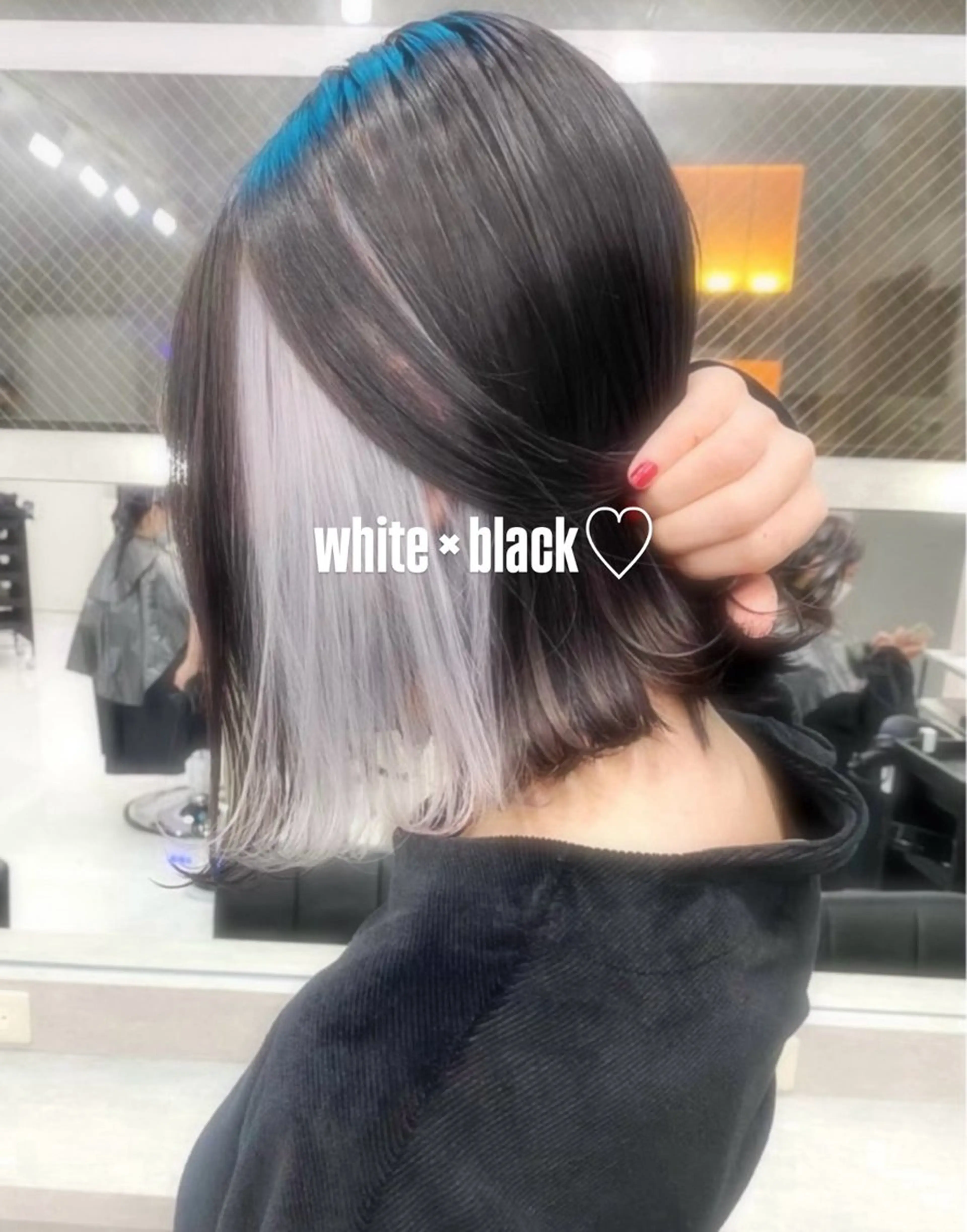 【イヤリングブリーチ🎀】結んでもバレずらいもみあげ周り ブリーチ１回➕韓国風透明感カラー➕トリートメント、ミニモ限定の写真