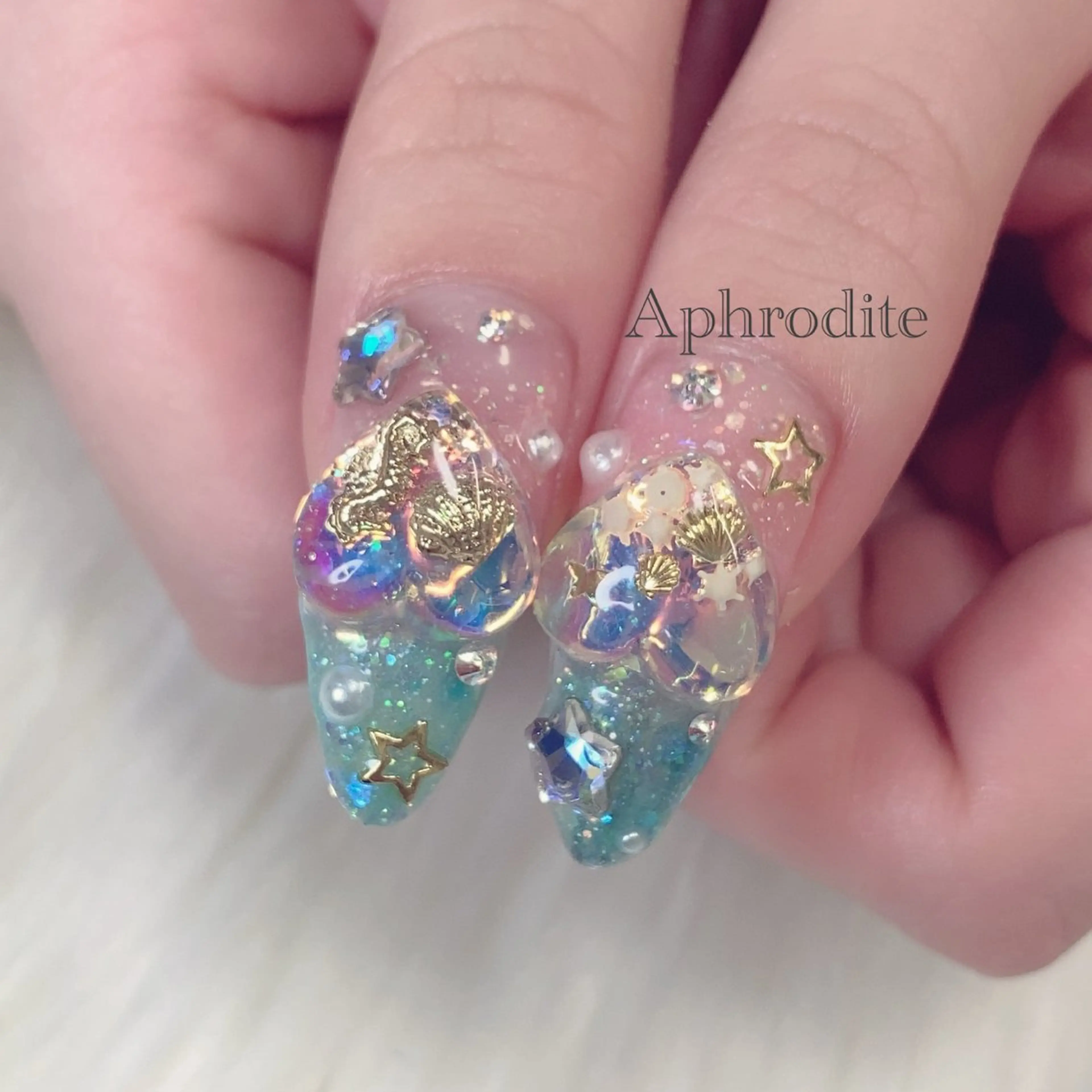 ネイル Aphrodite パラジェル認定サロンのネイルデザイン