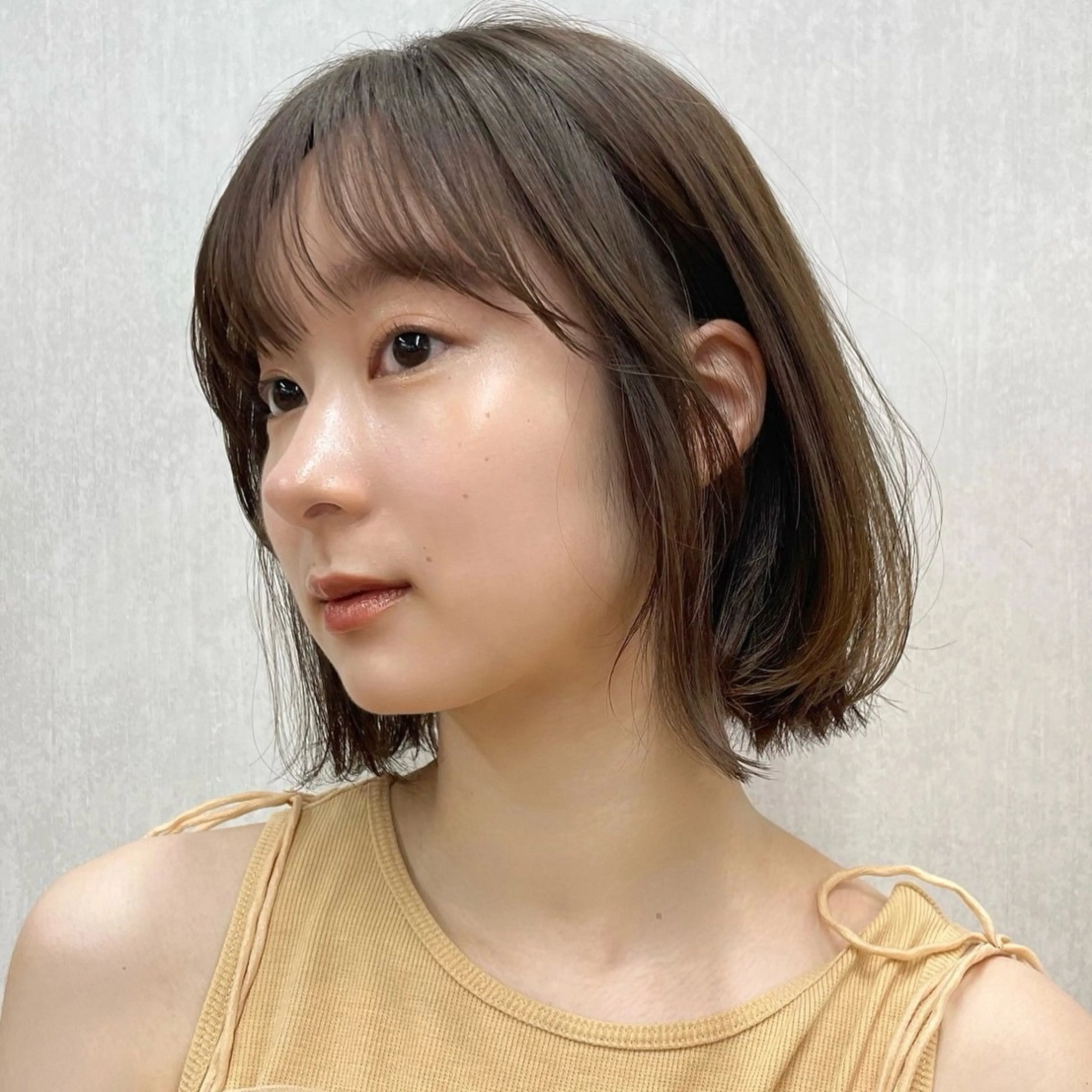 ショート カラー ボブレイヤー ベージュカラー 透明感カラー ボブ レイヤーカット カット ヘアカラー トリートメント ボブ/レイヤー/ダブ ルカラー/まいな🌸のヘアスタイル