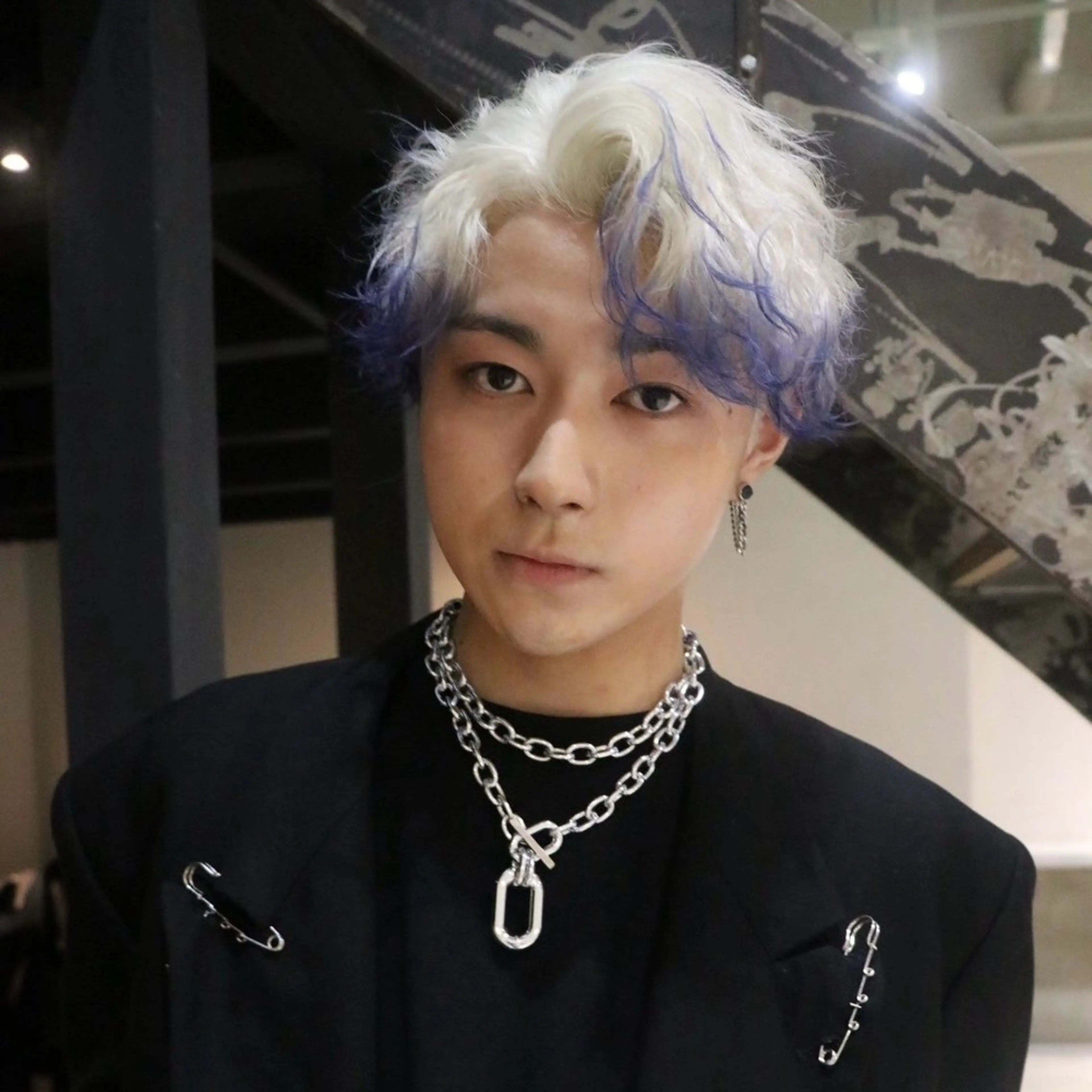 ショート カラー メンズ ヘアカラー DEAN名駅店所属・デザインカラー AYA/DEANのヘアスタイル