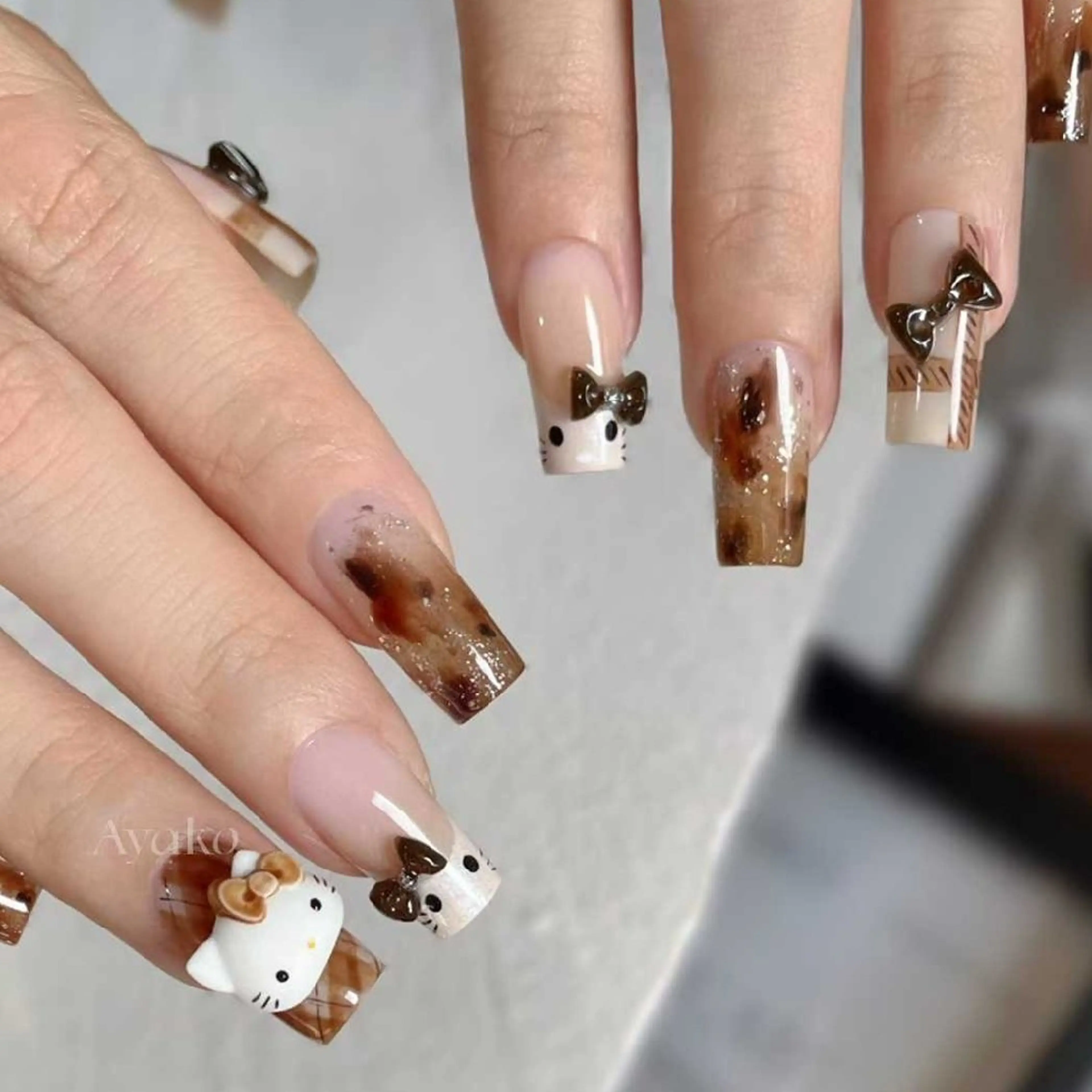 ネイル 鈴木 彩星のネイルデザイン