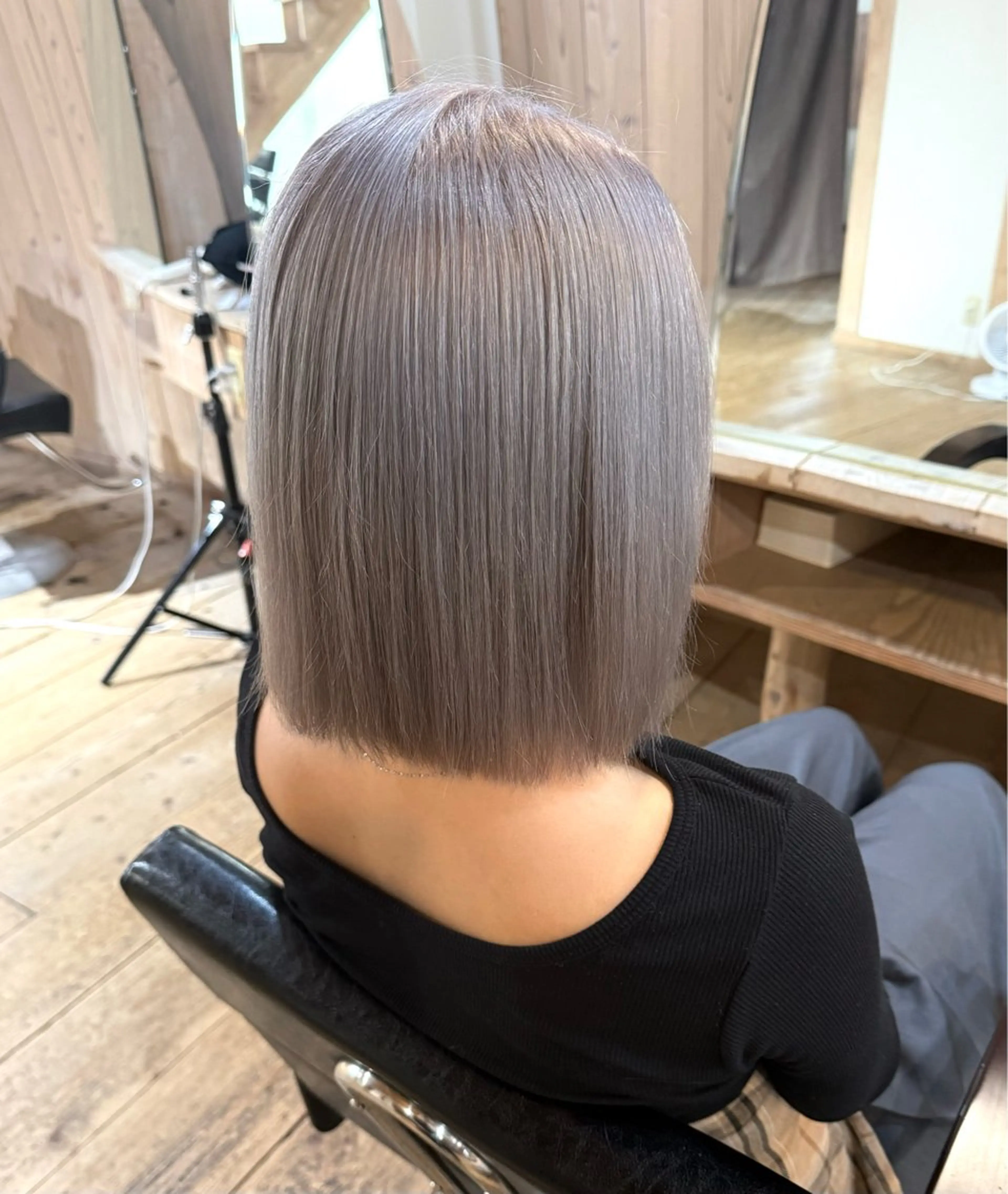 切りっぱなしカット(ケアトリートメント付き♡シャンプー、ブロー込)の写真