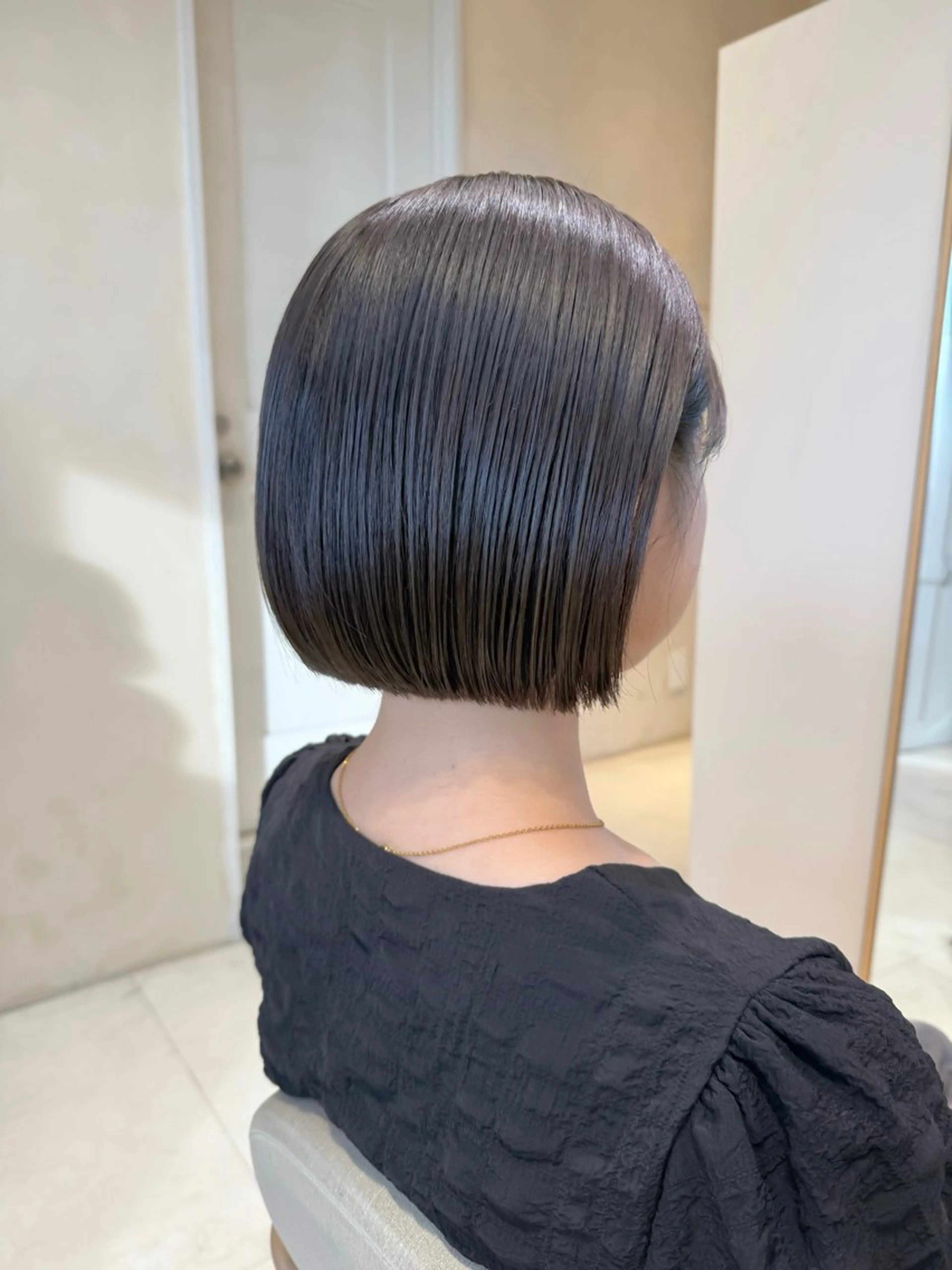 ショート カラー 🎀やわらかカラー/ 艶カラー/よこやまのヘアスタイル