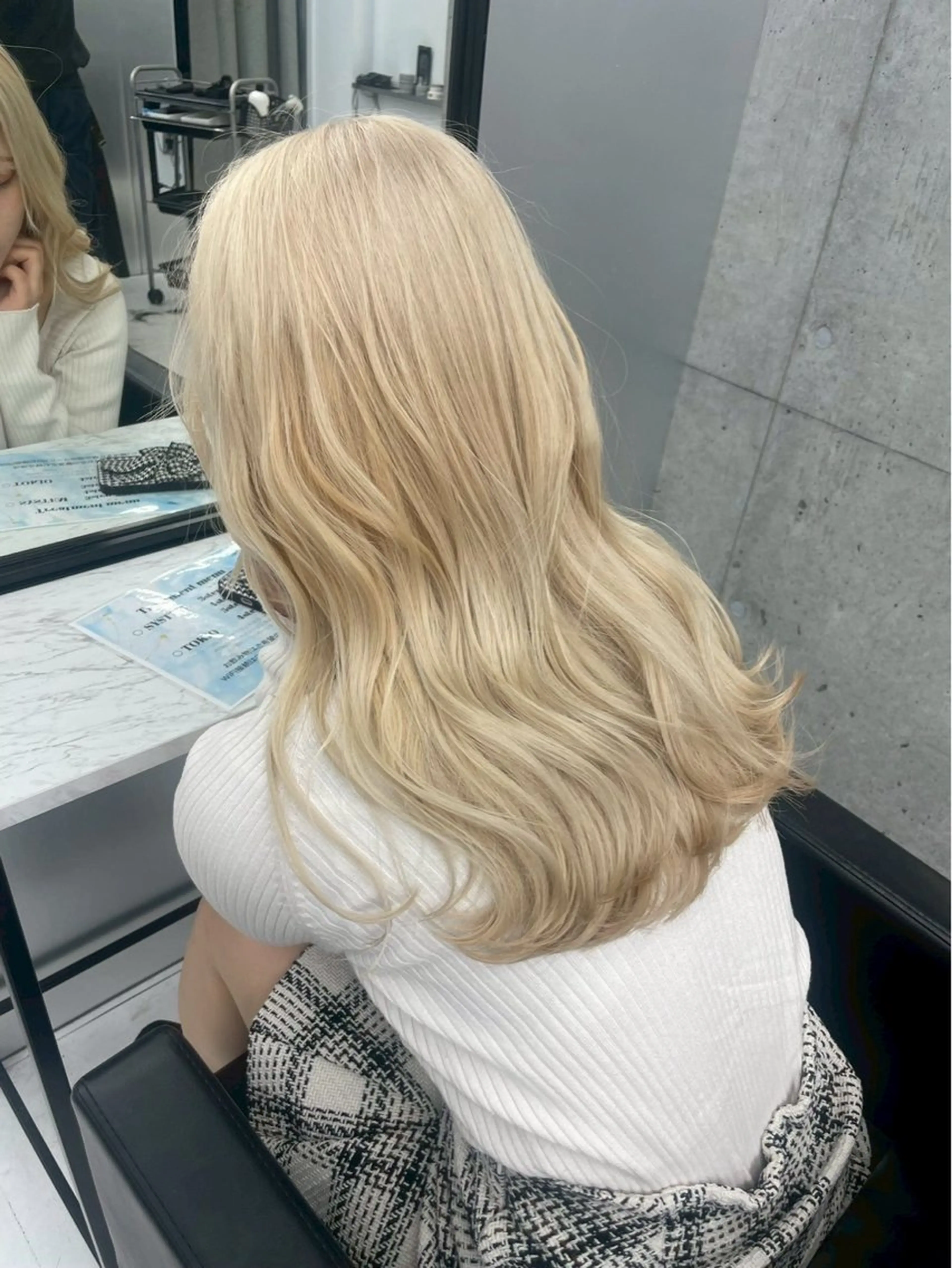 セミロング 韓国風カラー/艶髪 🇰🇷💎✨ミズキのヘアスタイル