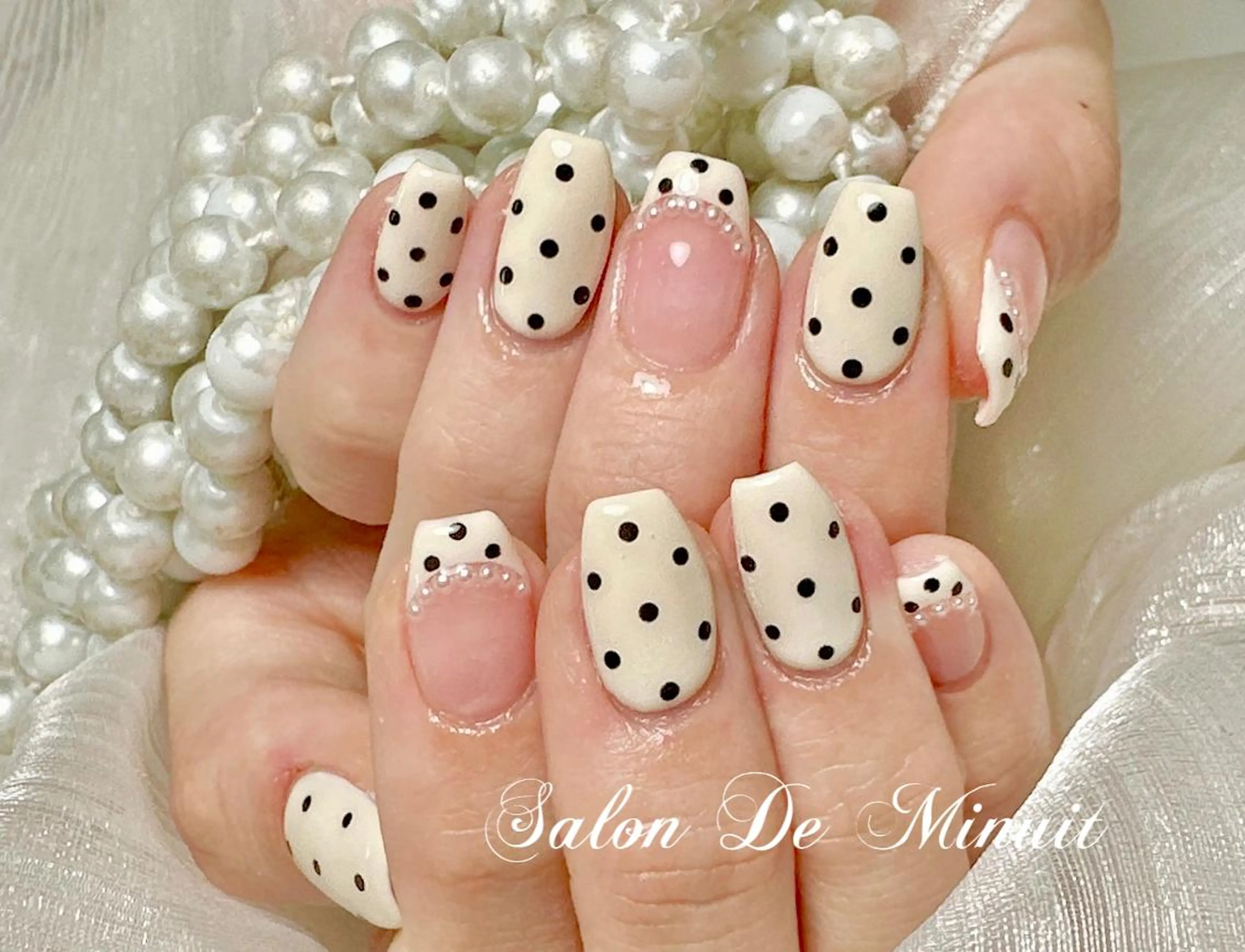 ネイル ハンドネイル ハンドケア Salon de Minuit🦩のネイルデザイン