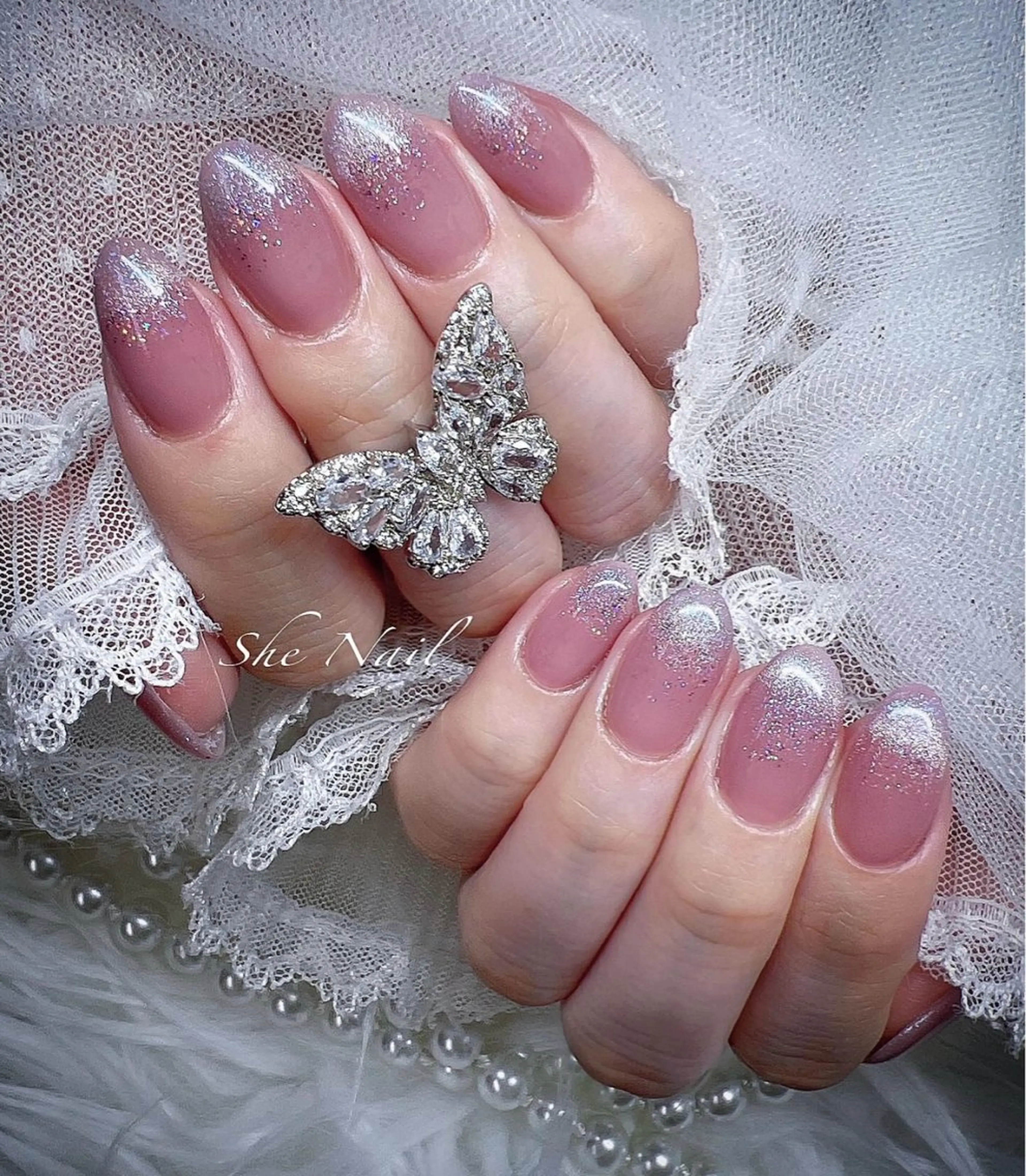 ネイル チークネイル 長さ出し マグネットネイル 持ち込み ワンカラーネイル ハンドネイル She   Nail所属・ISA_ BELLAのネイルデザイン