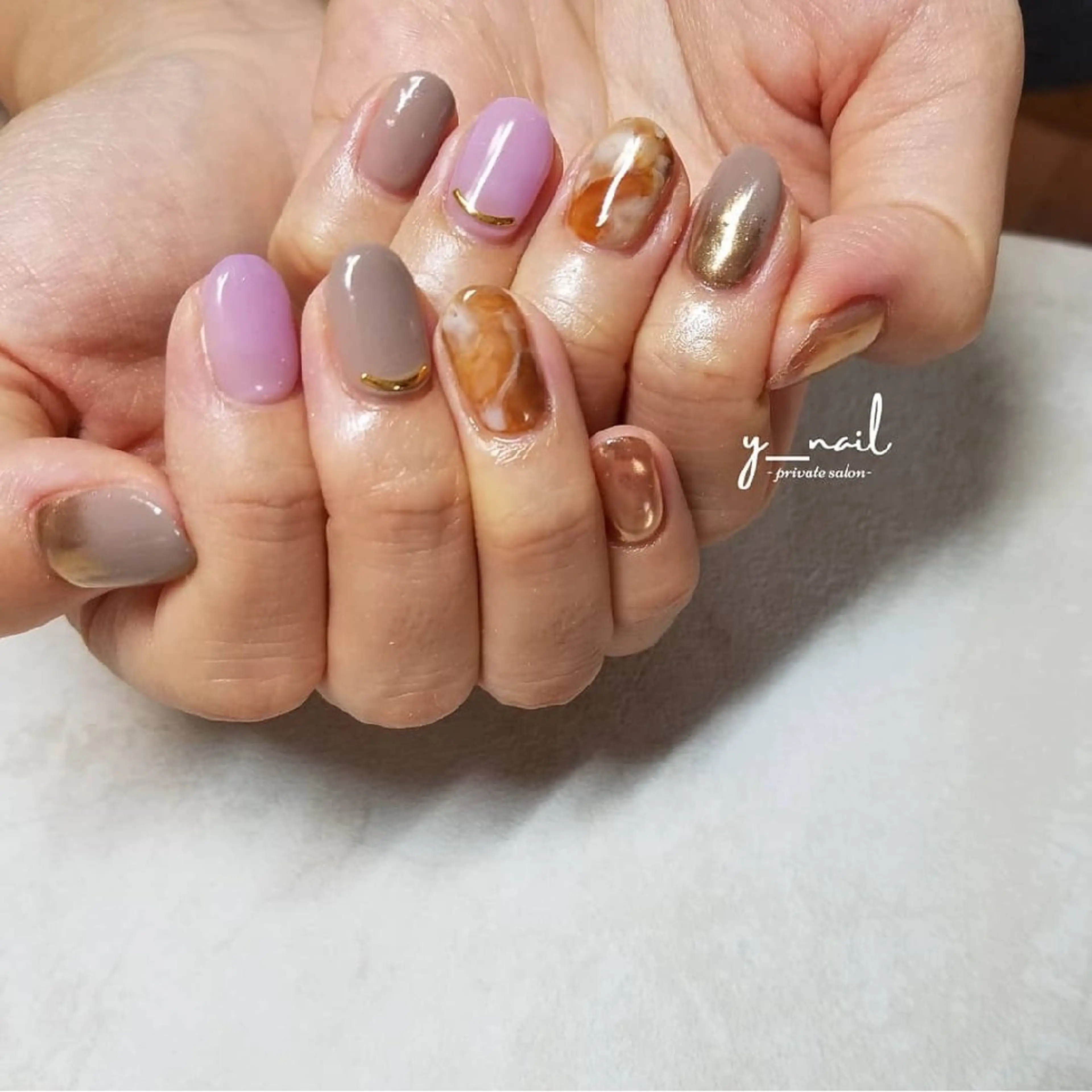 ネイル y ___nailのネイルデザイン