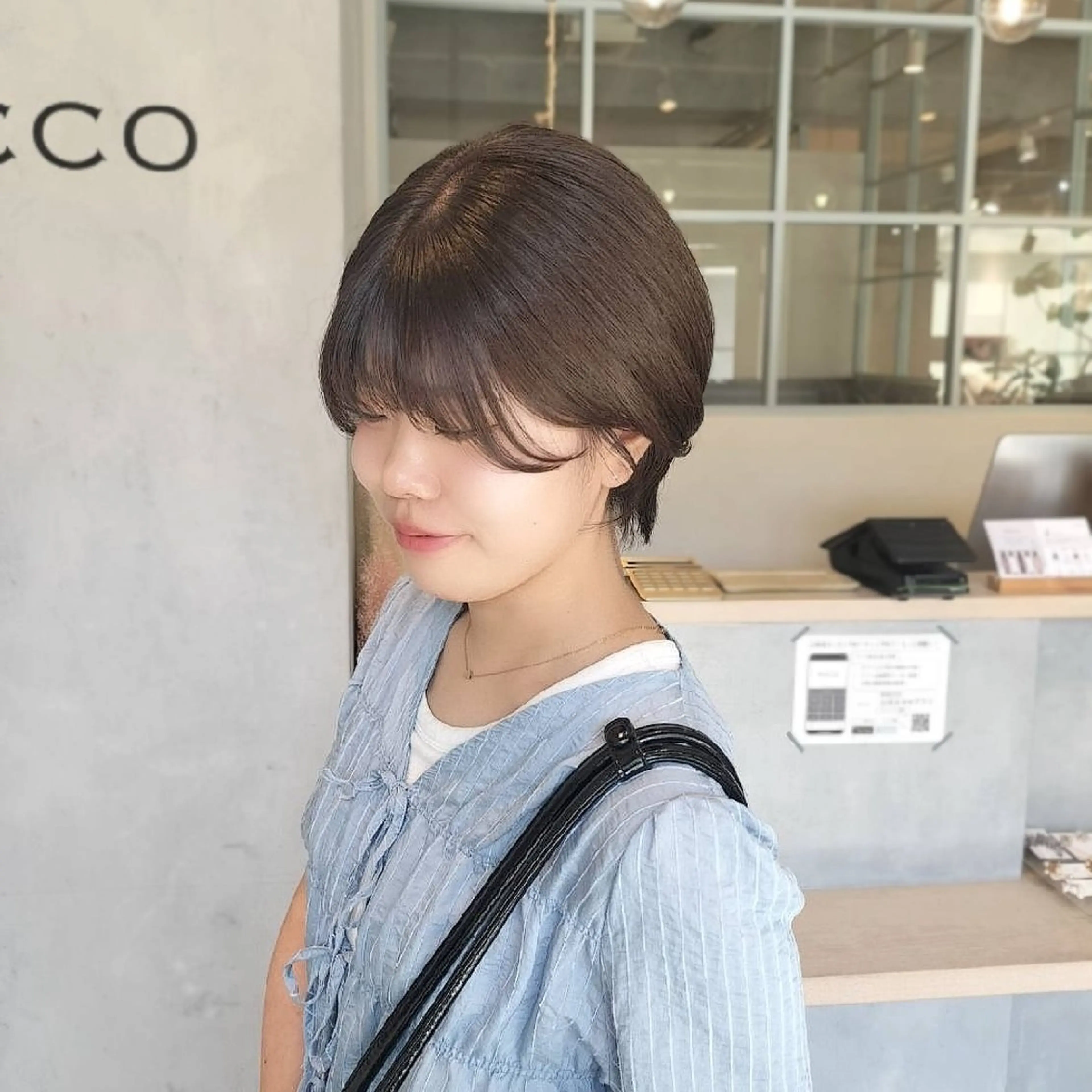 ショート ヘアカラー ROCCO ひなこのヘアスタイル