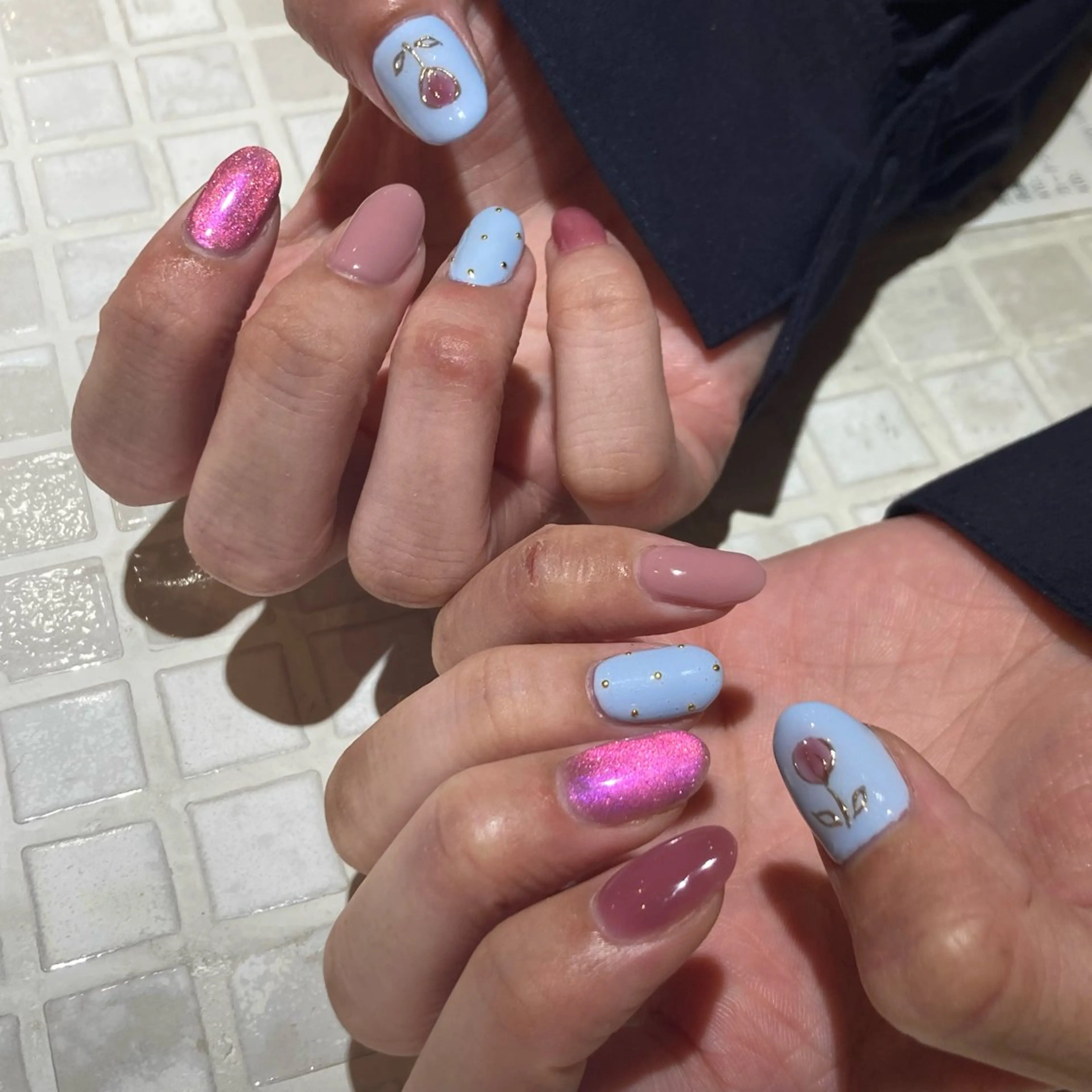 ネイル Aloha  Luana HIKAWASANDOU所属・AlohaLuana 🌺 naoのネイルデザイン