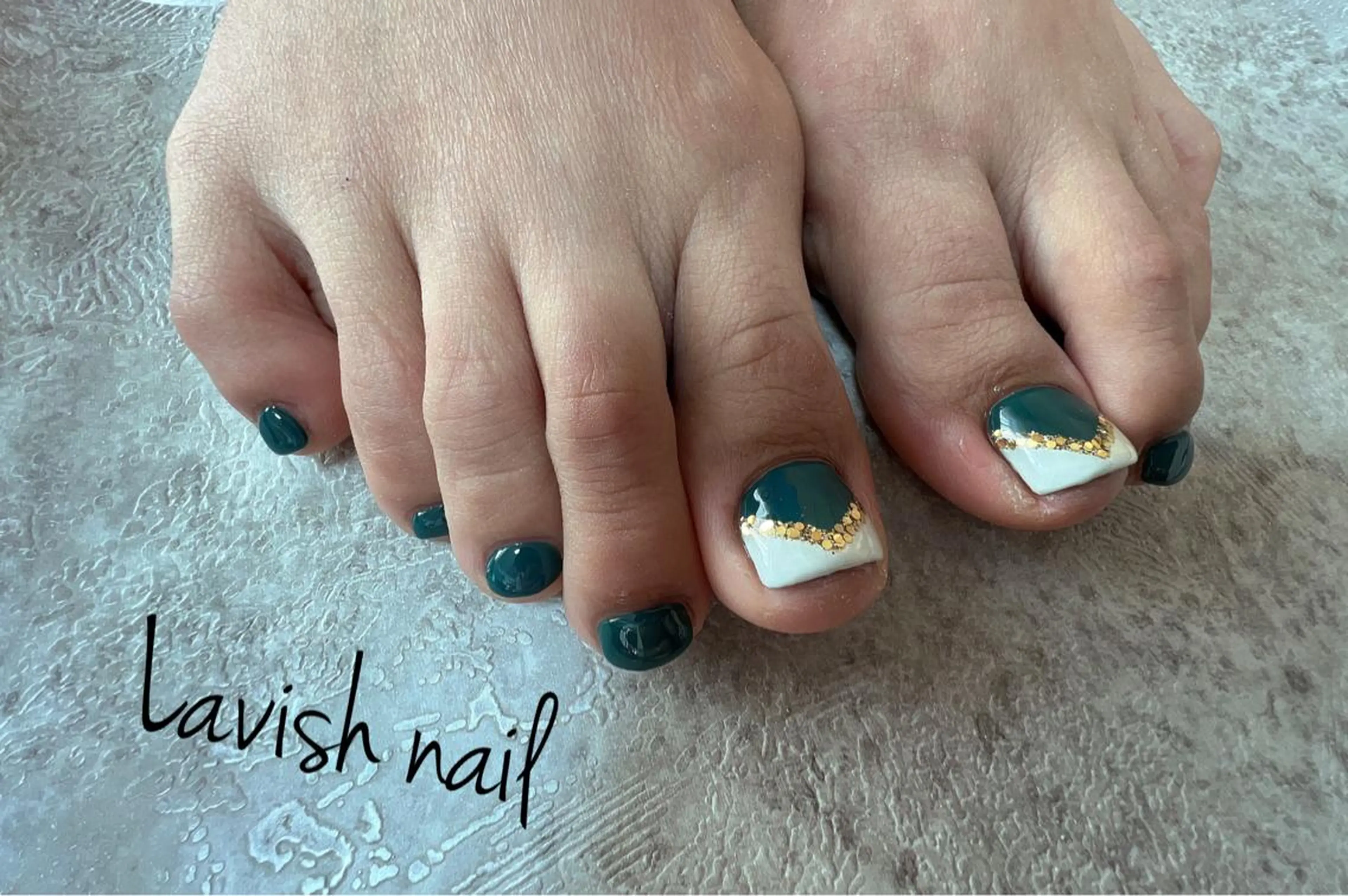 ネイル フットネイル Lavish nailのネイルデザイン