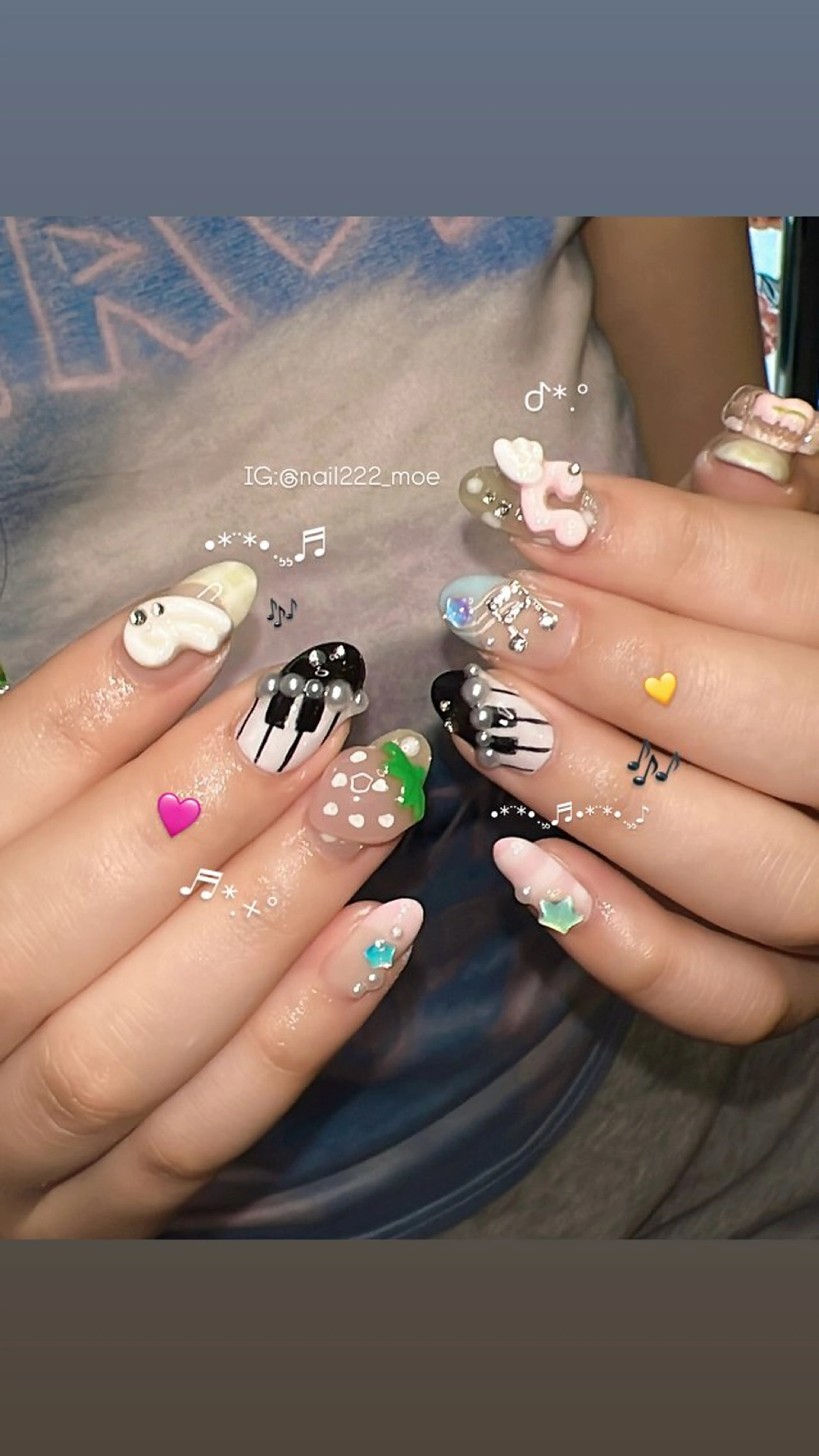 ネイル ハンドネイル ⟡.*222⋰˚☆ MöEのネイルデザイン