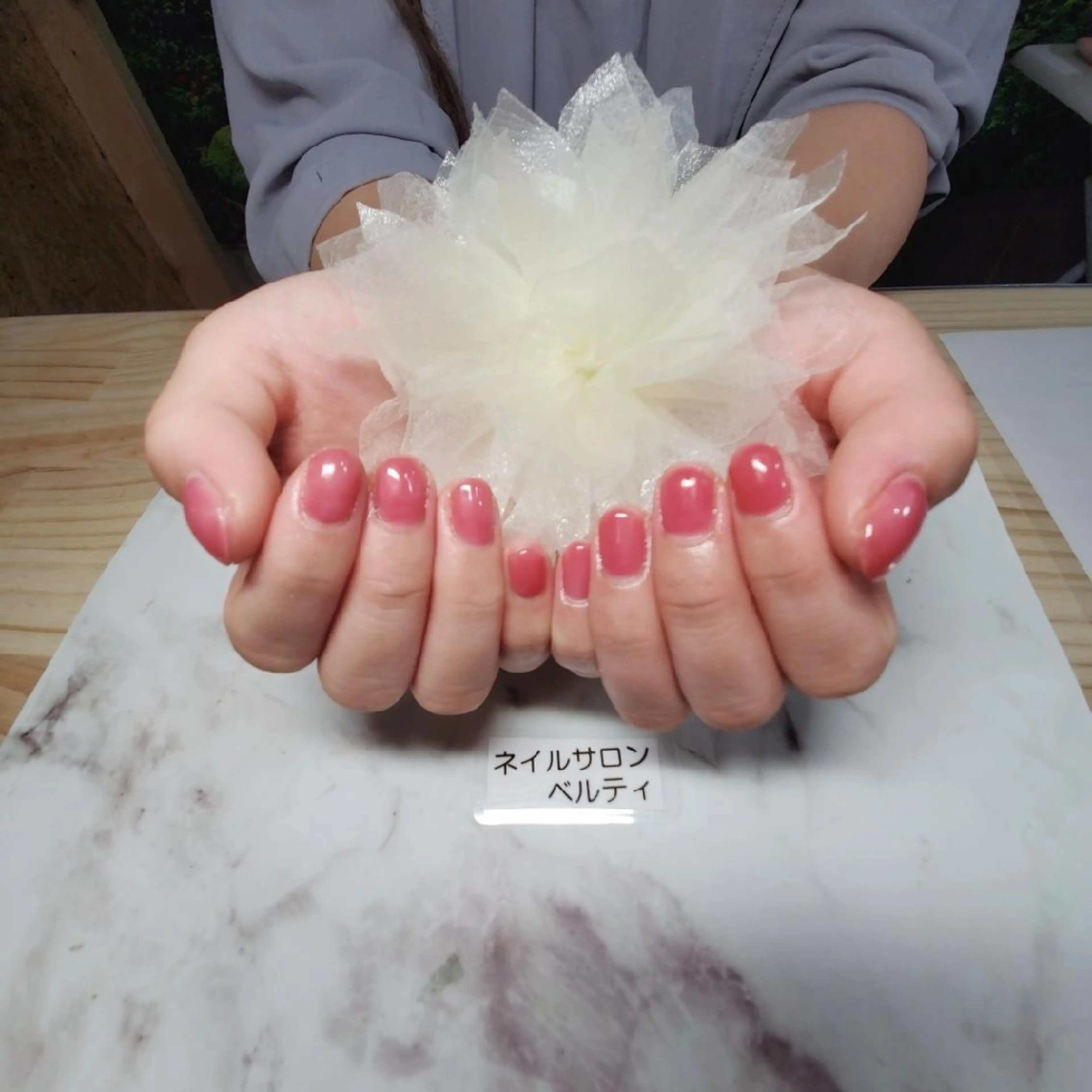 ネイル ワンカラーネイル ピンク ハンドネイル ネイルサロンベルティ .ひとみのネイルデザイン