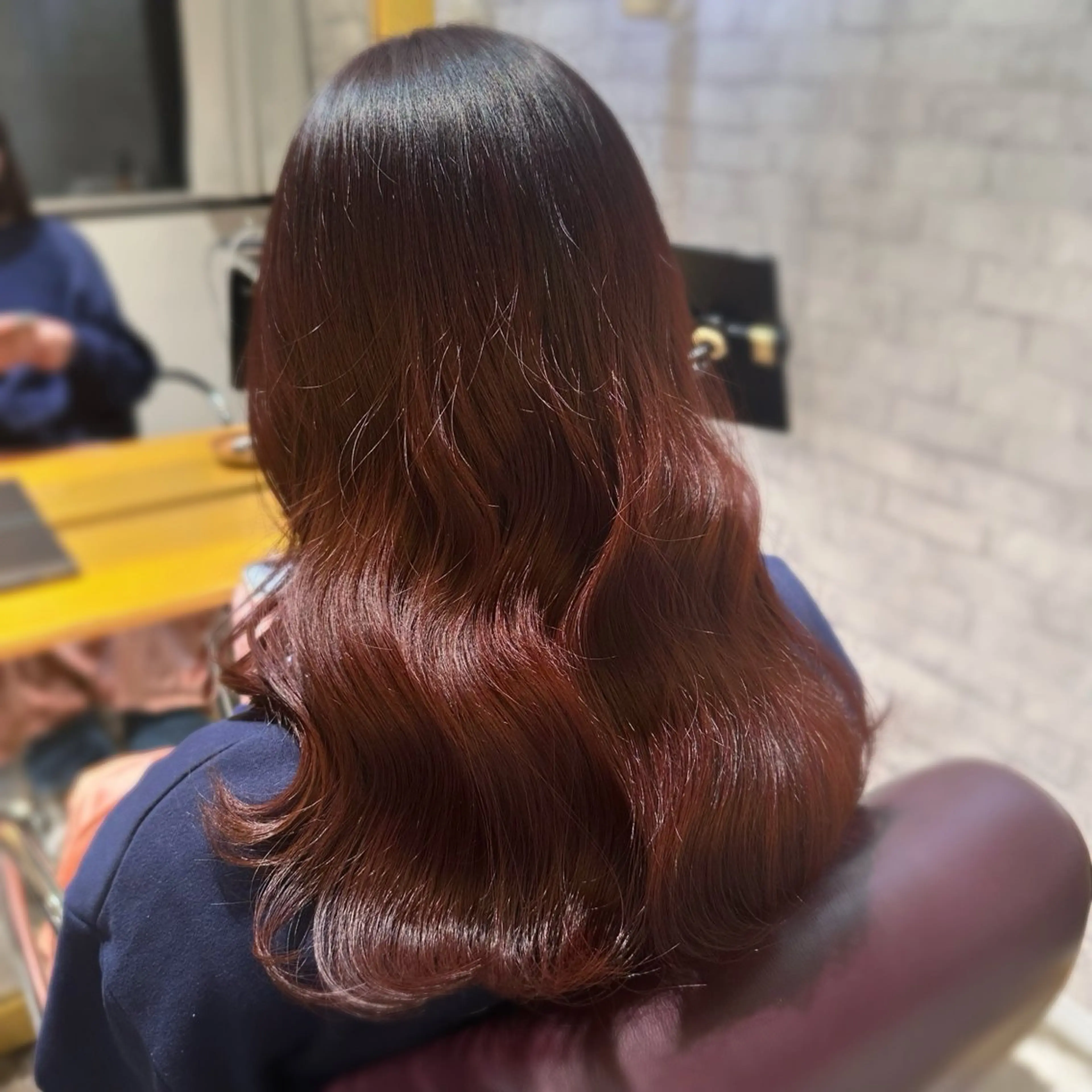 ロング カラー ボルドーカラー カット ヘアカラー 韓国ヘア/縮毛矯正 🧡艶カラーSakiのヘアスタイル