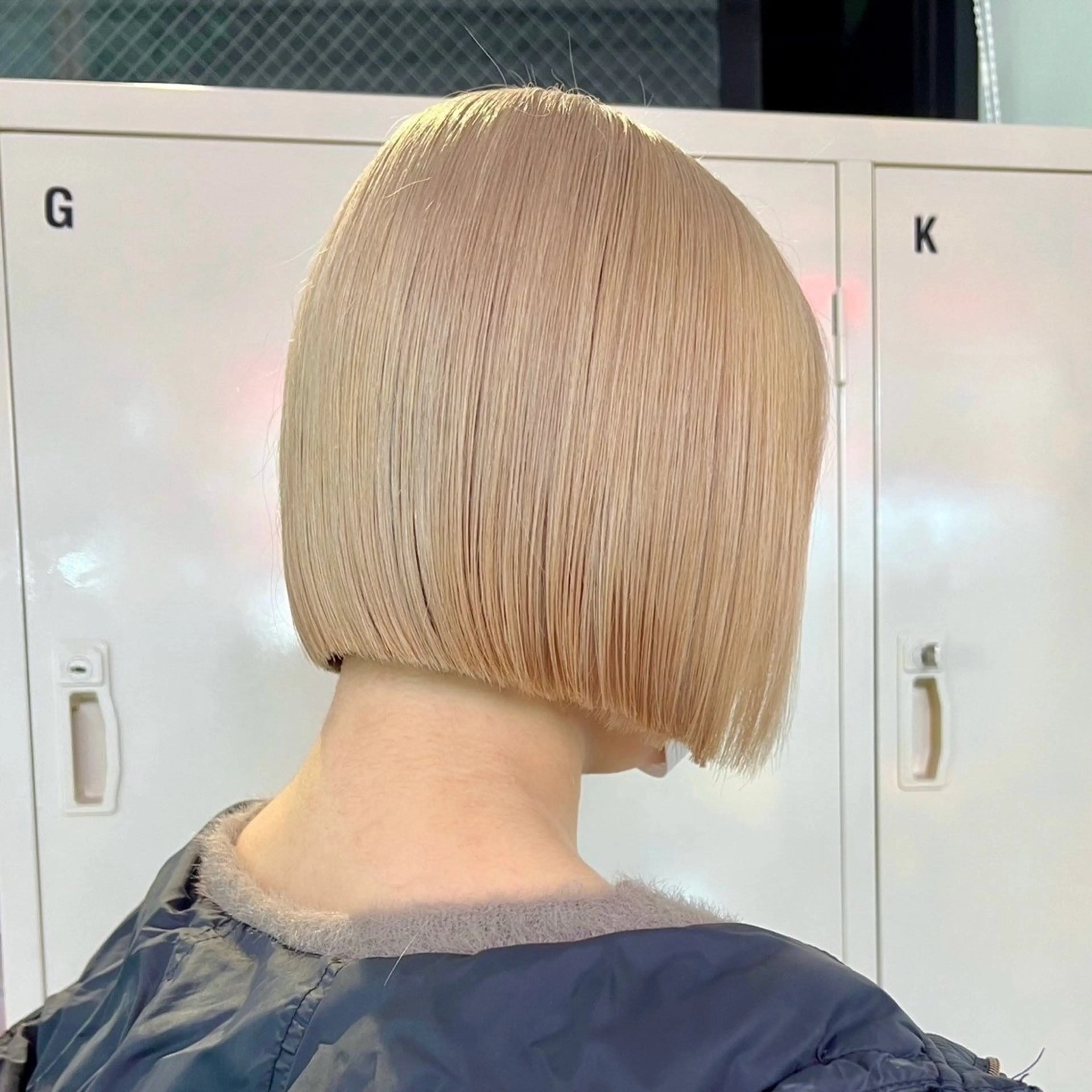 ショート カラー ボブ ヘアカラー 🎀‪ピンクベージュ 🎀レイヤーmikuのヘアスタイル