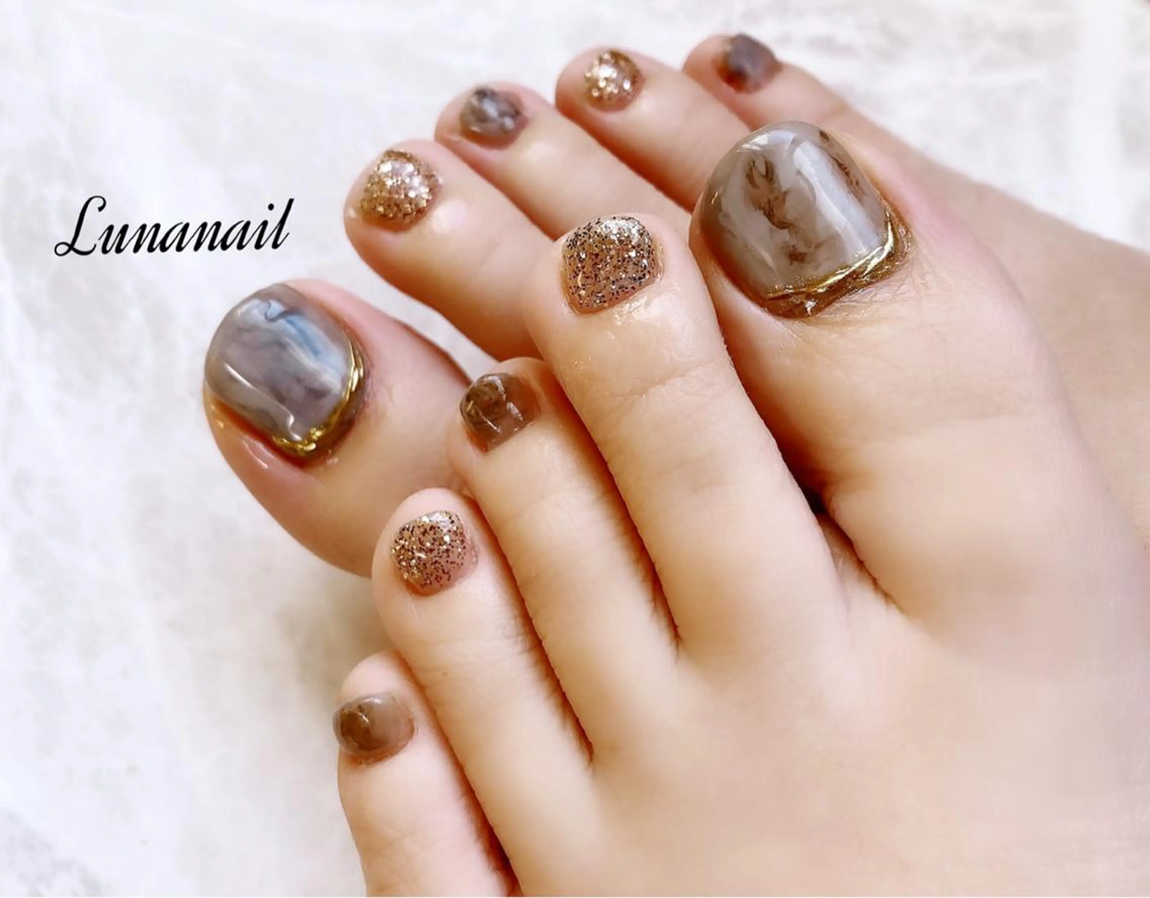 ネイル フットネイル Lunanail Reiのネイルデザイン
