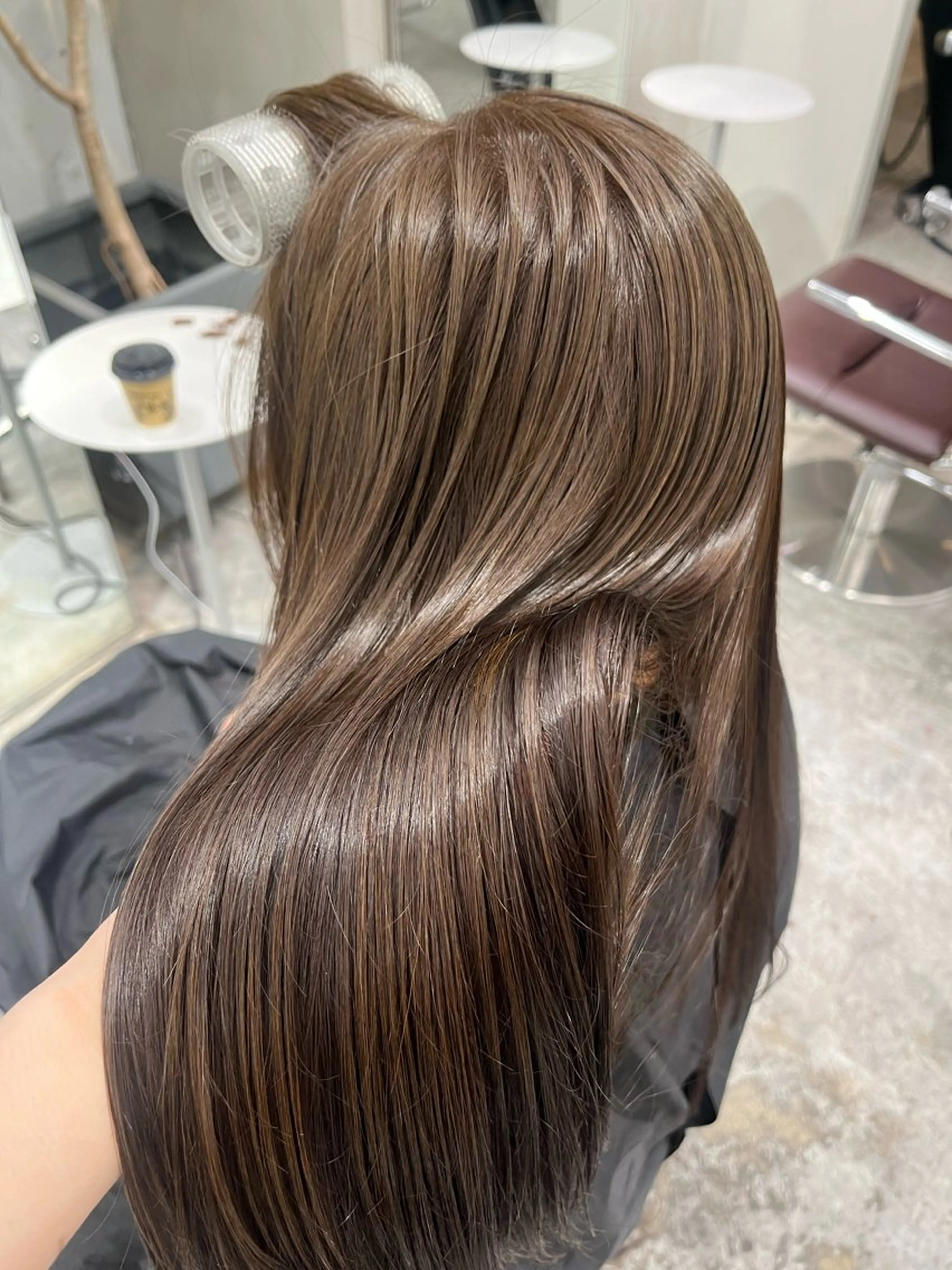 ロング カット ヘアカラー トリートメント Fev AYAHAのヘアスタイル