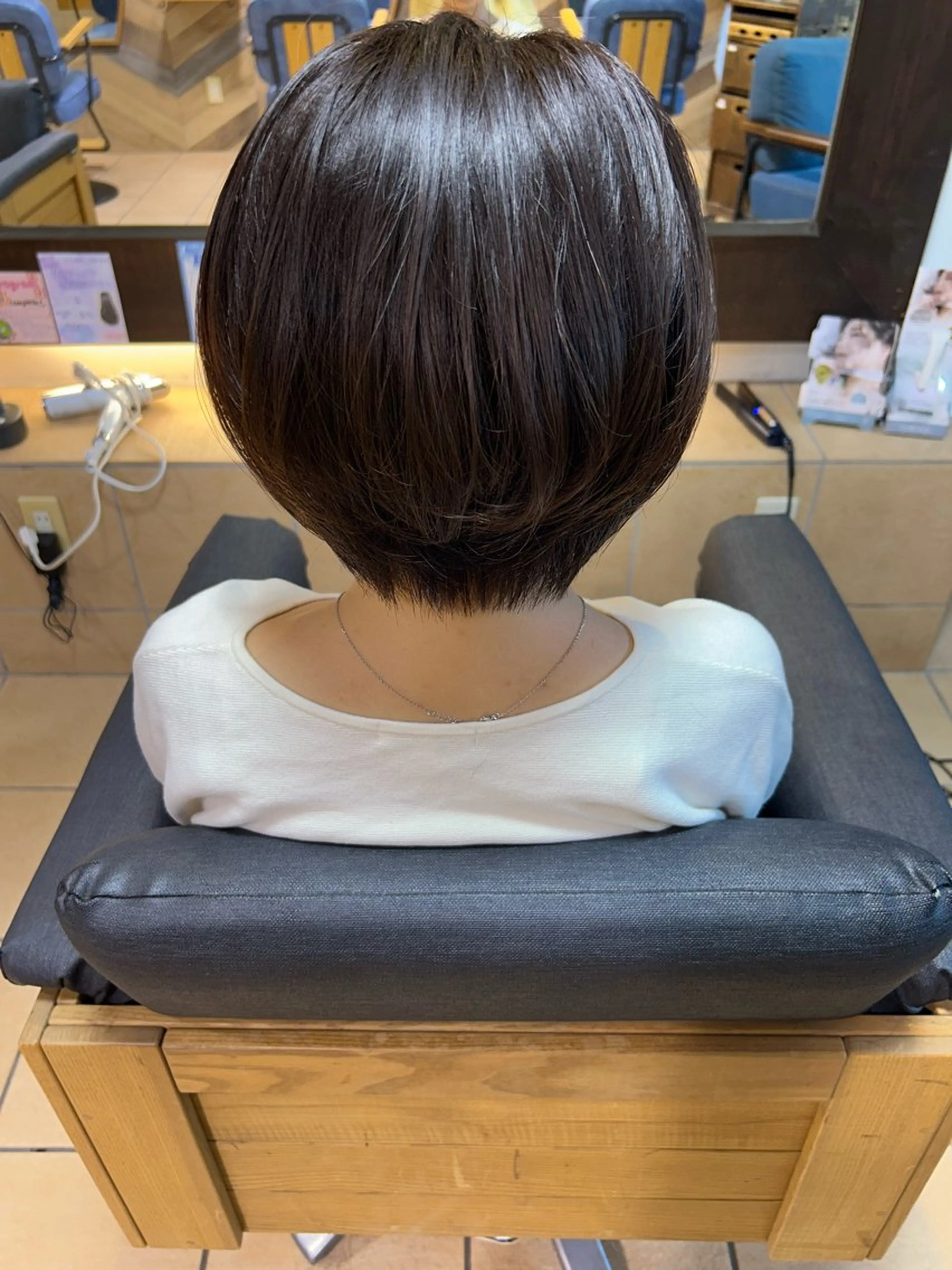 ショート ショートボブ ボブ ショートヘア 宮川 桃英のヘアスタイル