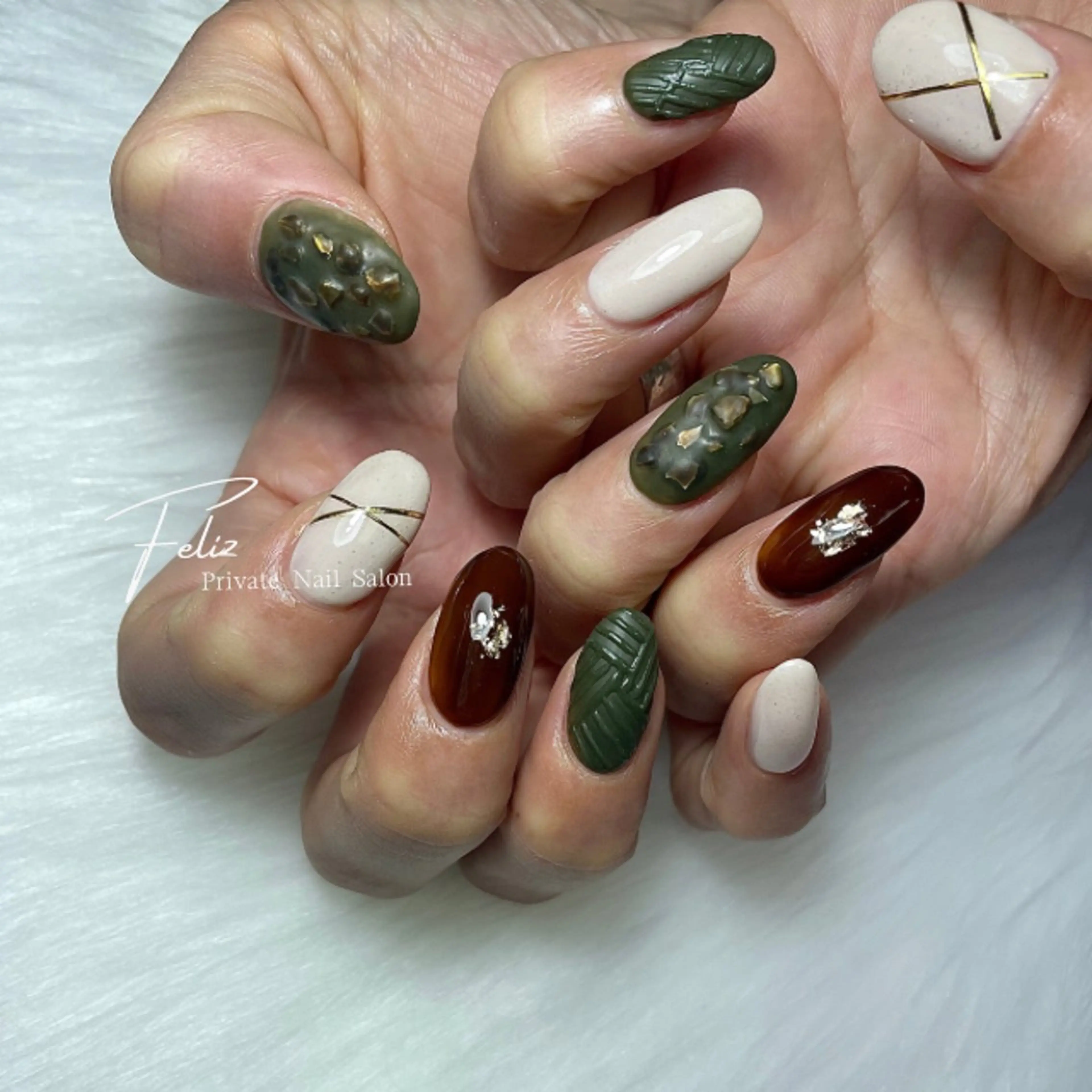 ネイル ハンドネイル ハンドケア Feliz所属・Feliz 楽しいネイルサロンのネイルデザイン