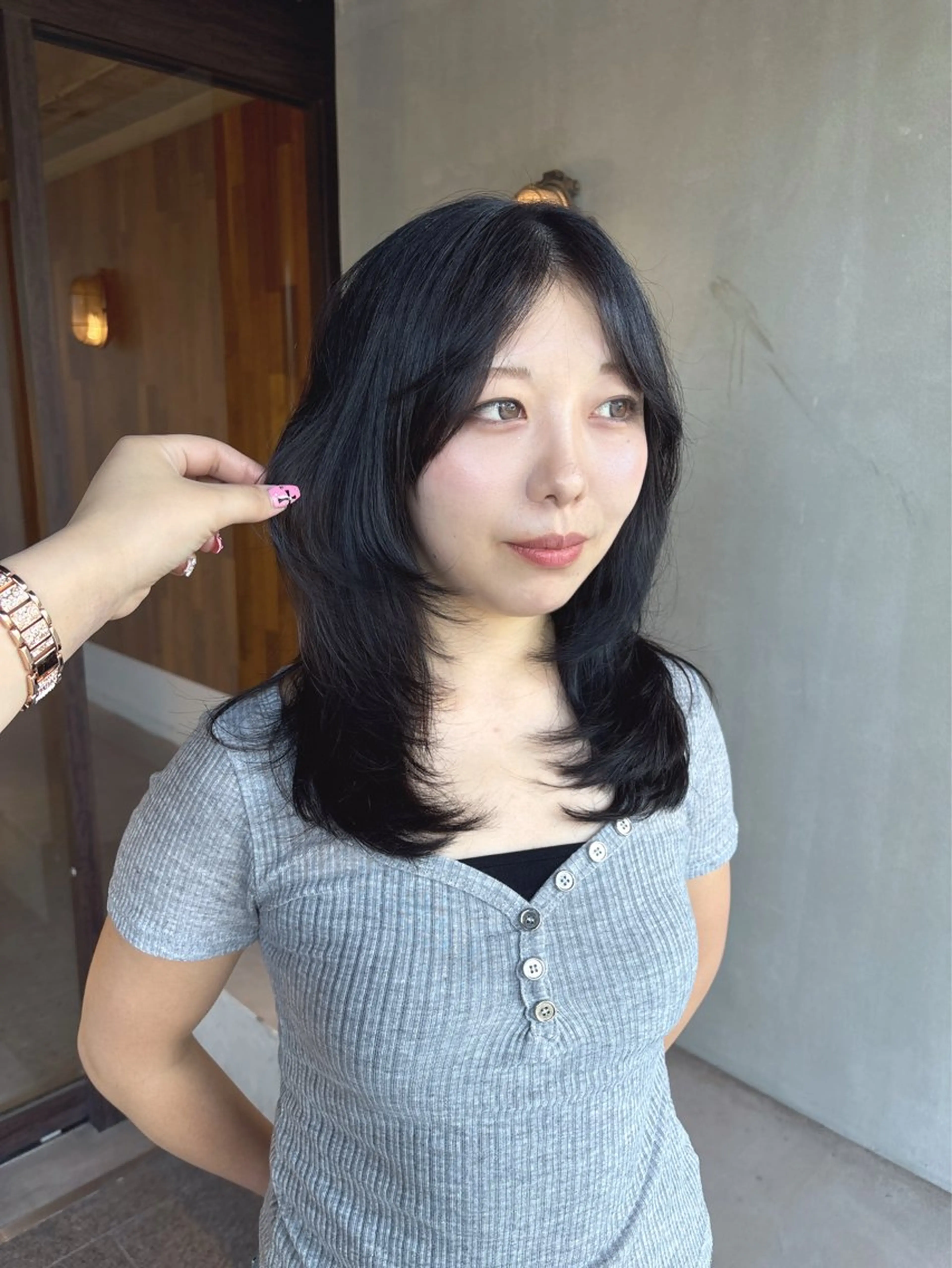 ロング カット ヘアカラー 🎀韓国レイヤー/ハ イトーン/airiのヘアスタイル