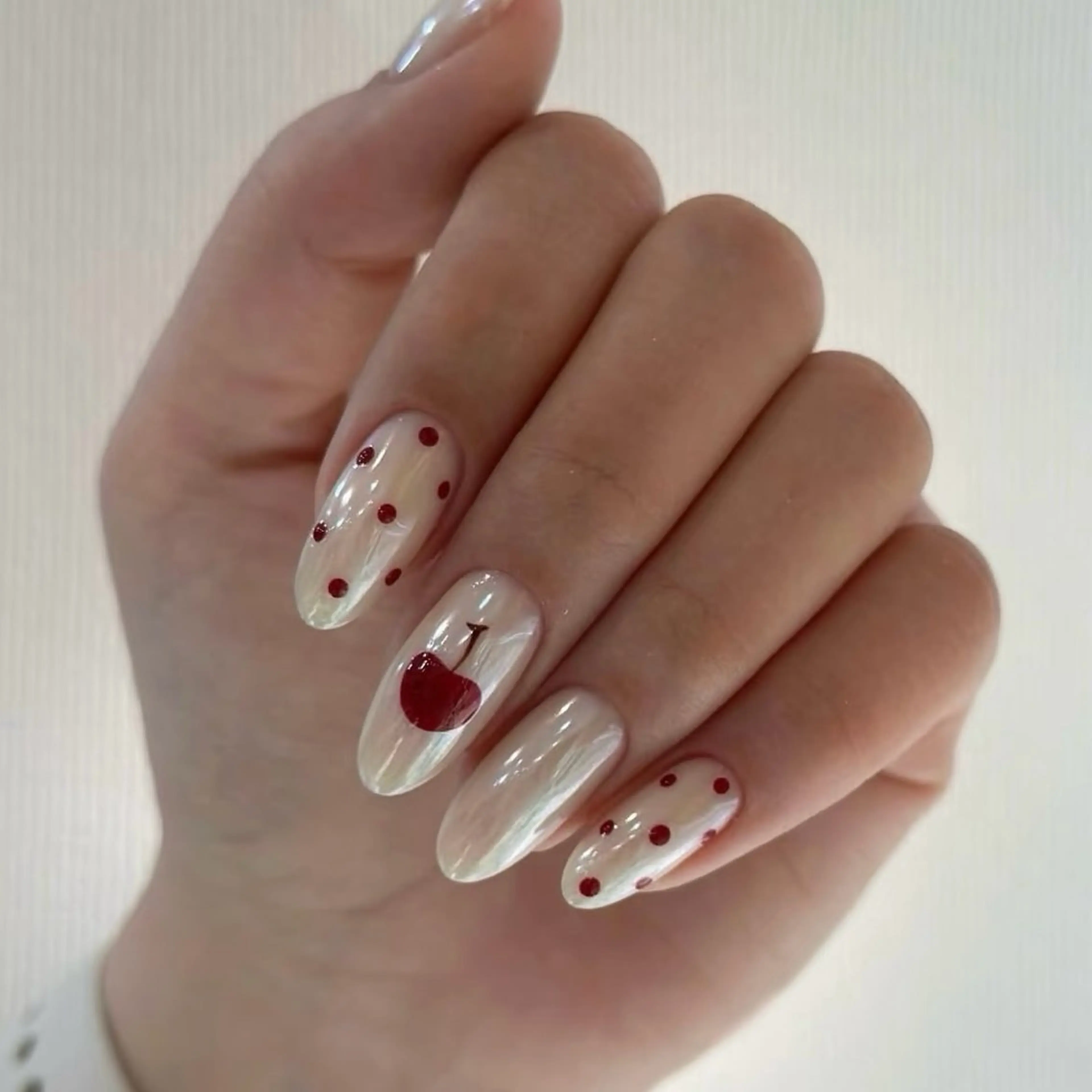 ネイル ハンドネイル もも モモのネイルデザイン