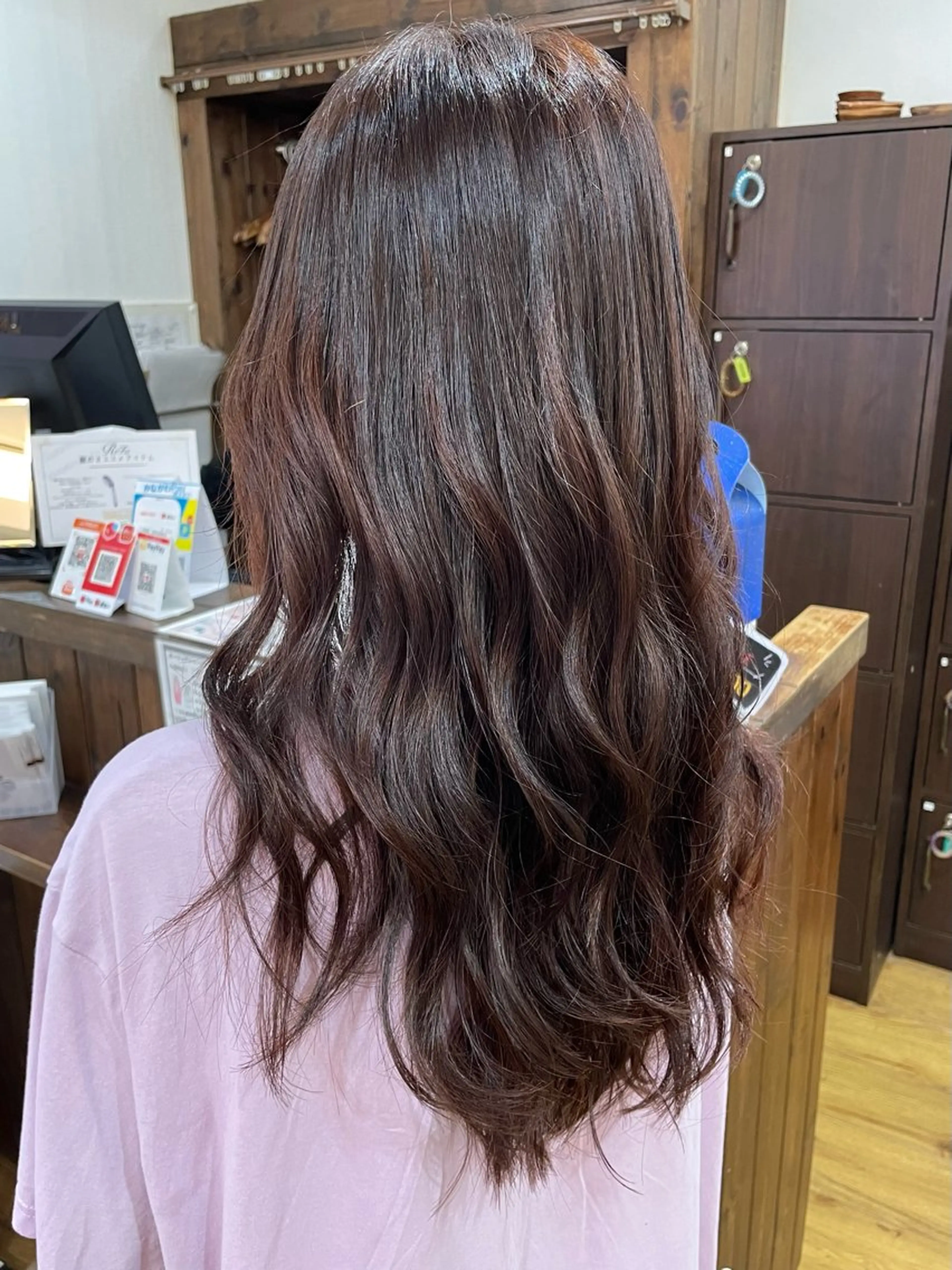 カラー ブラウンカラー ピンクカラー ヘアカラー 🦋ショートカット モデル古橋紀輔🦋‪のヘアスタイル