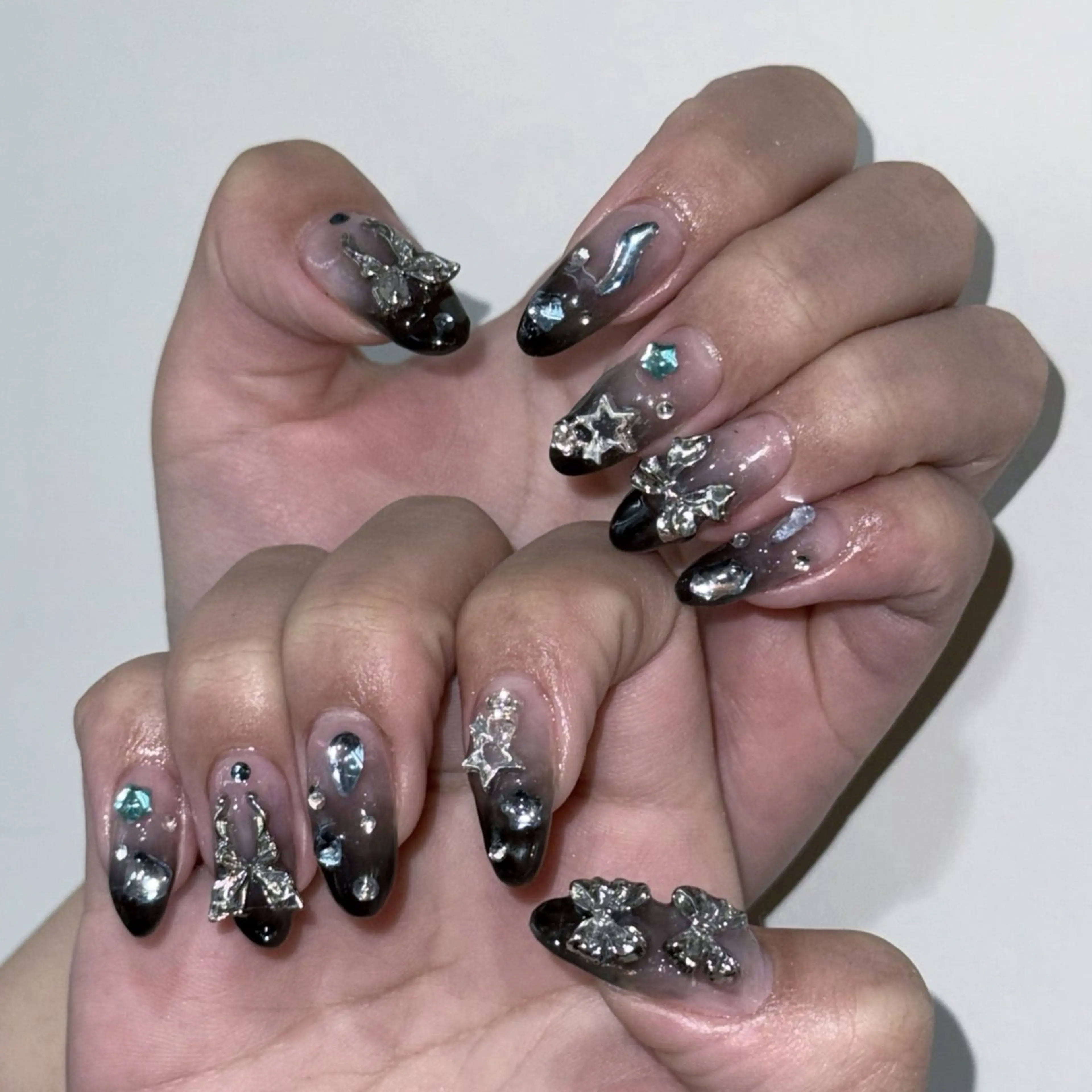 ネイル 🍒 akariのネイルデザイン