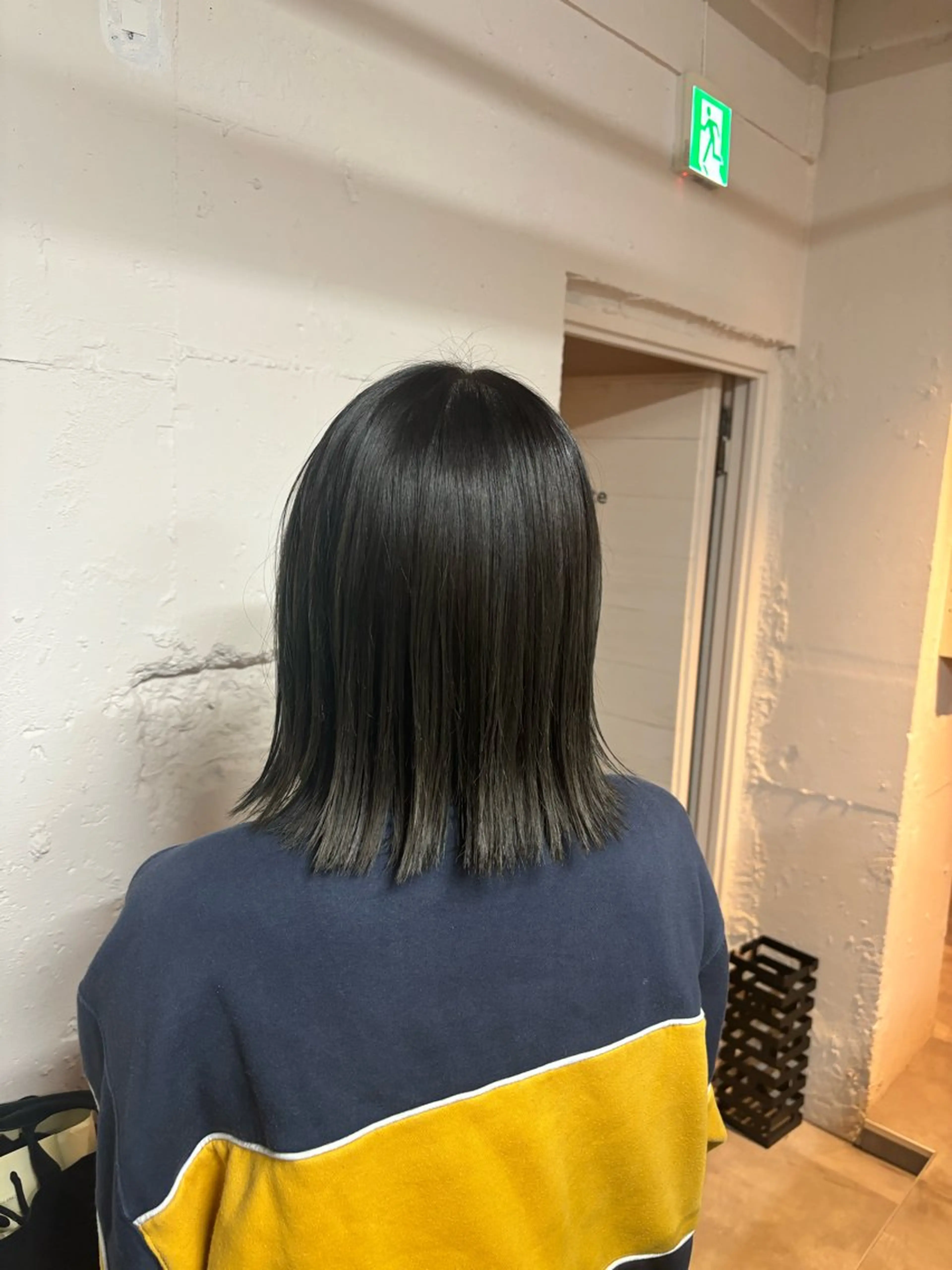 ミディアム カラー 🩵tokute SEIRA🩵のヘアスタイル