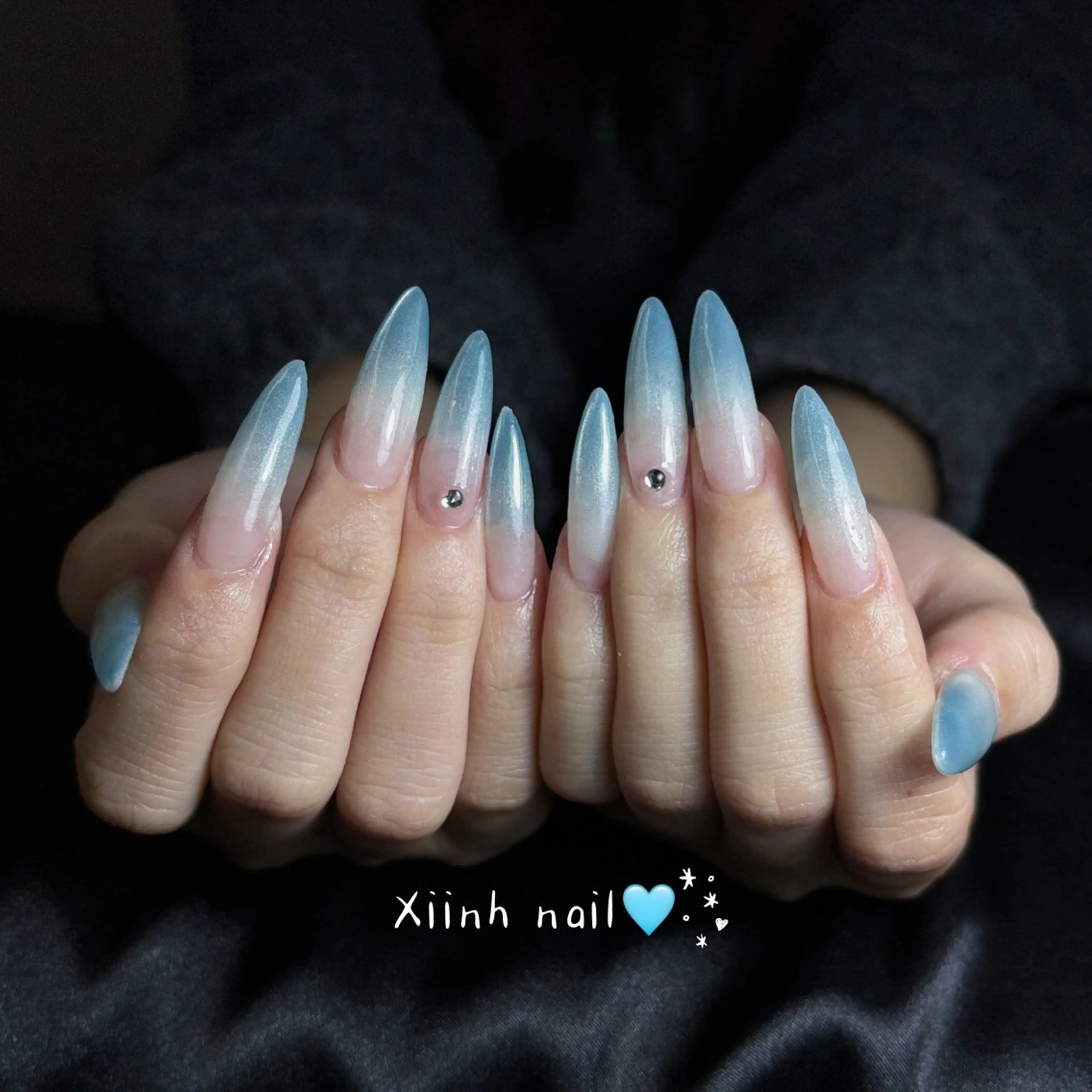 ネイル ブラウン チークネイル 桜ネイル 長さ出し フットネイル ハンドネイル XIINH NAIL SALONのネイルデザイン