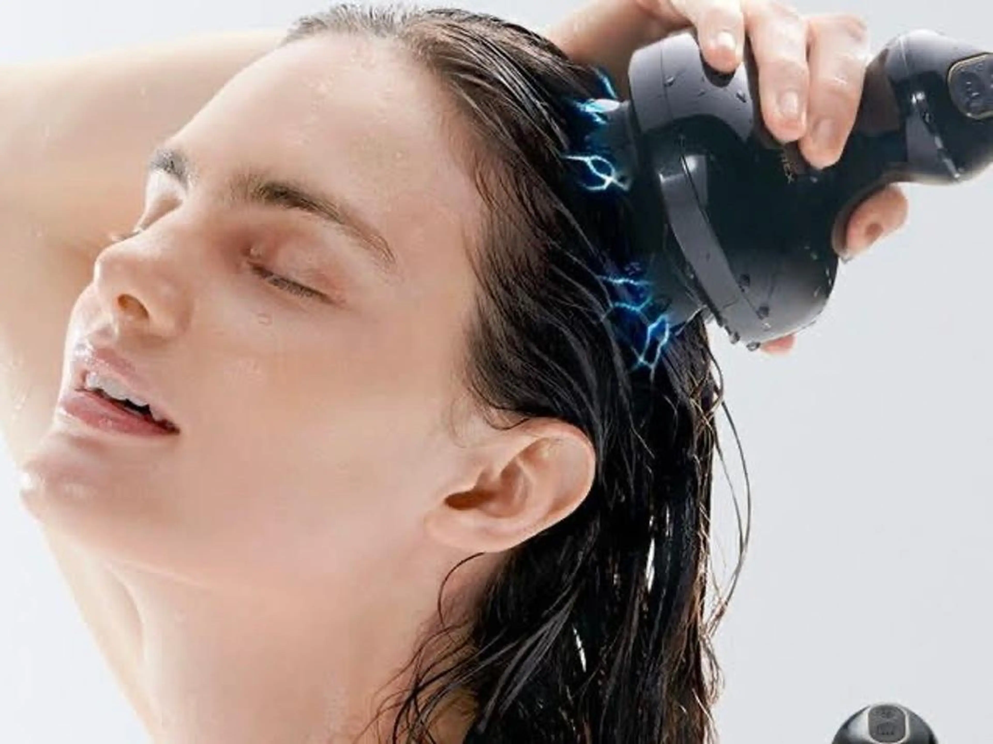 【育毛促進へッドスパ】頭皮環境改善!頭皮深部までヒト幹細胞養液が届くので、髪に活力を与えます!の写真