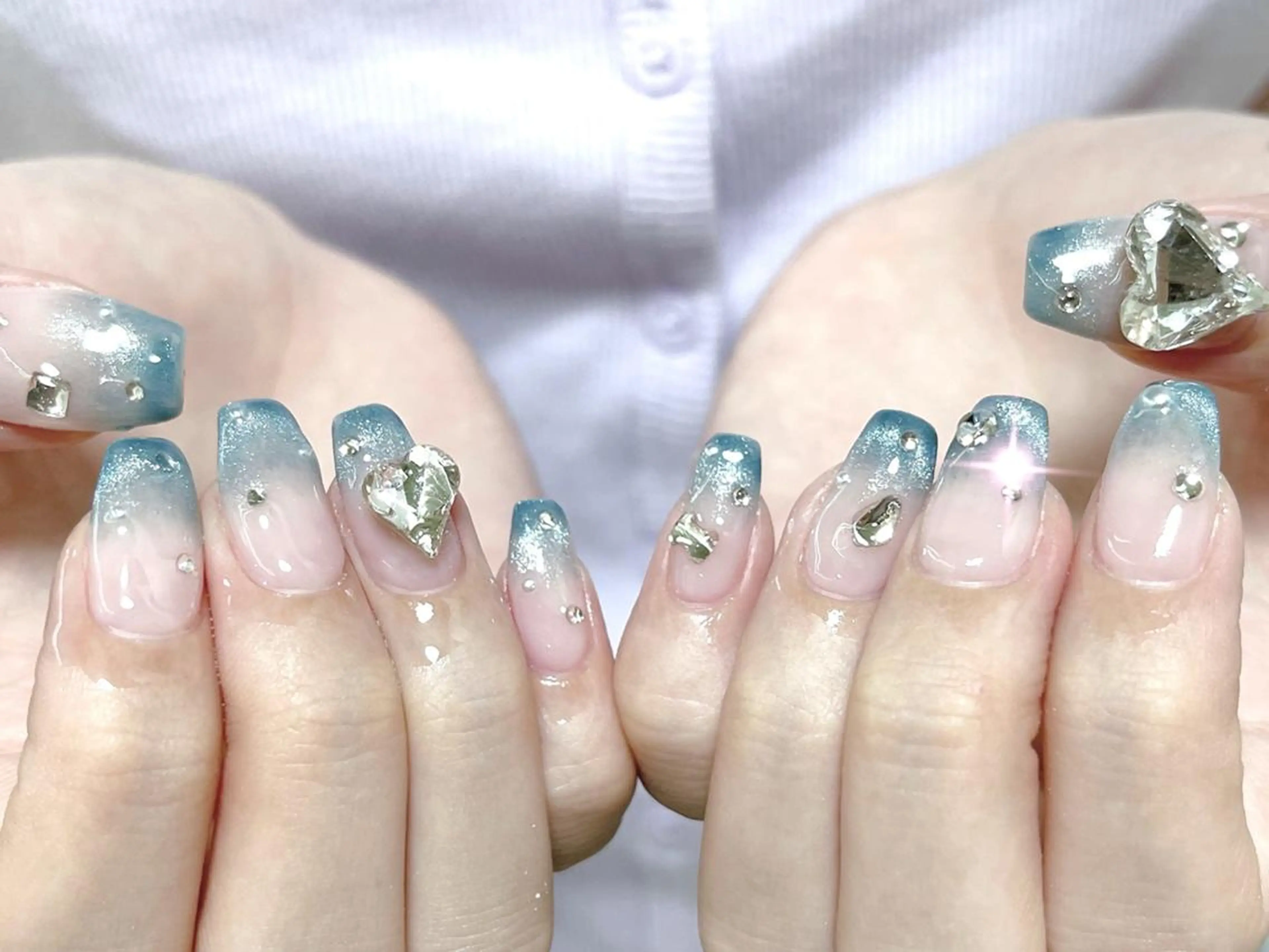 ネイル 持ち込み 🦋y y Nail 🤍のネイルデザイン