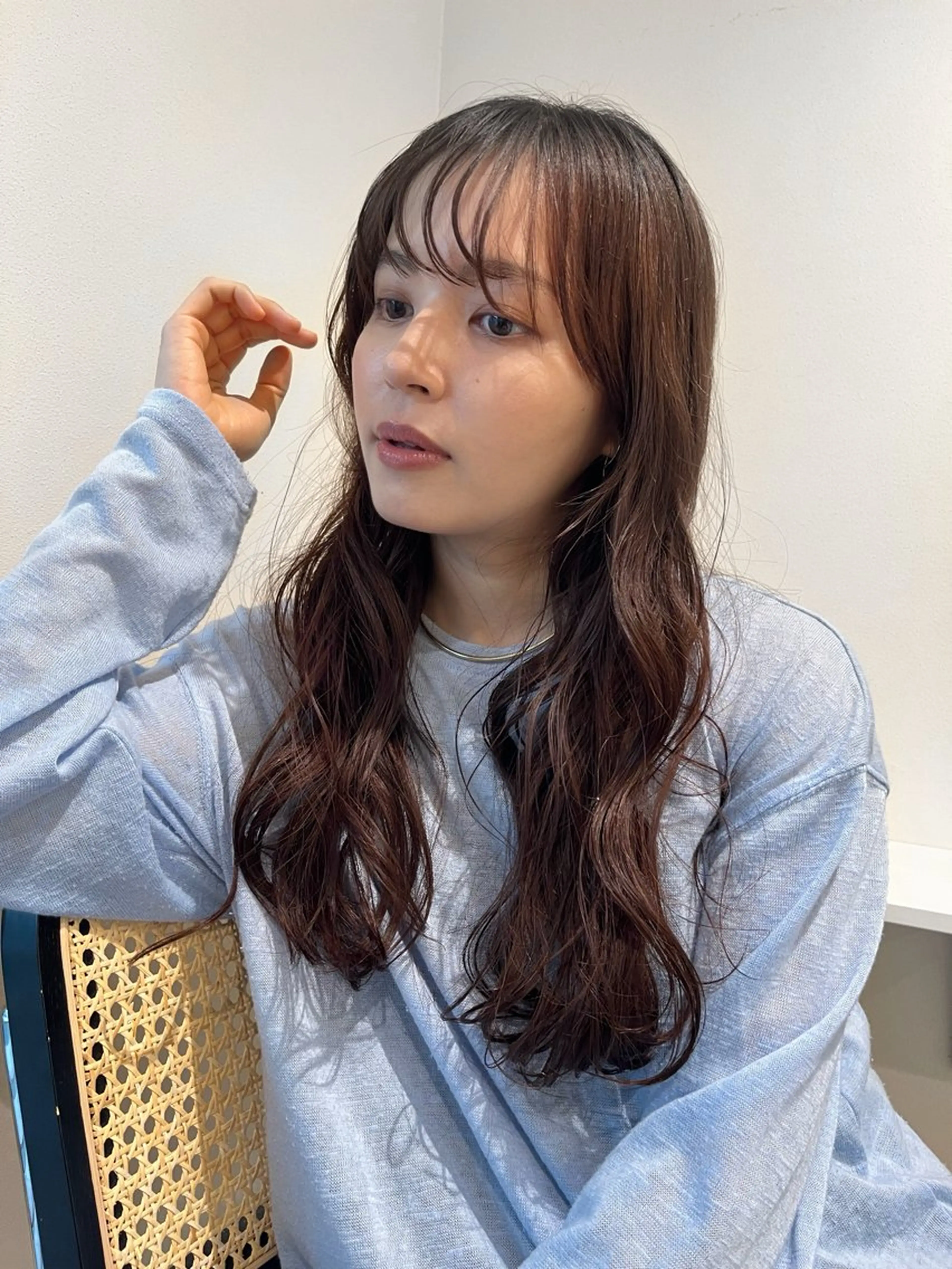 ロング パーマ pu+on. nailworks所属・fuyumi / ニュアンスネイルのネイルデザイン