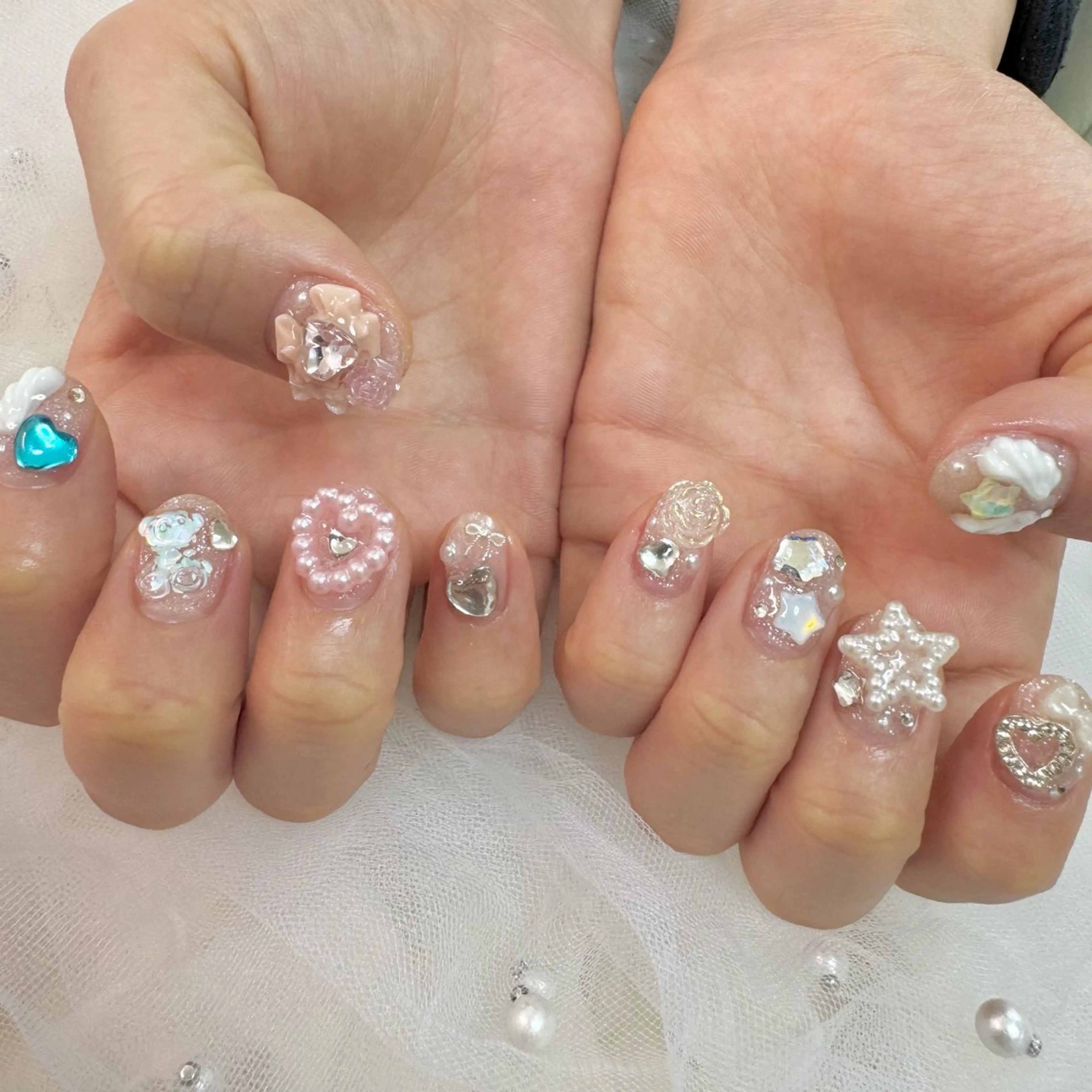ネイル nail salon e'mu💐のネイルデザイン